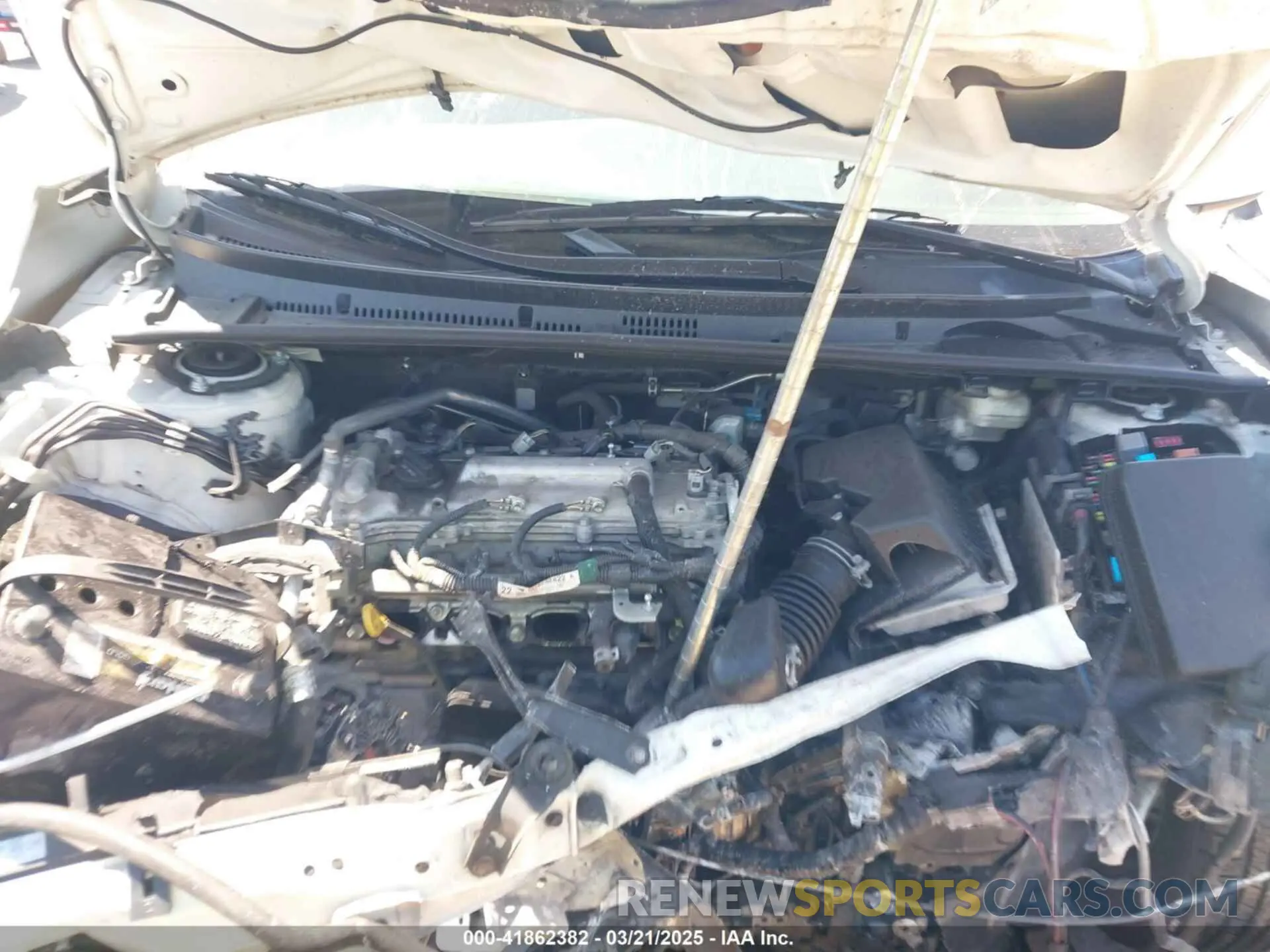 10 fotografías del automóvil dañado 5YFBURHE0KP882524 TOYOTA COROLLA 2019