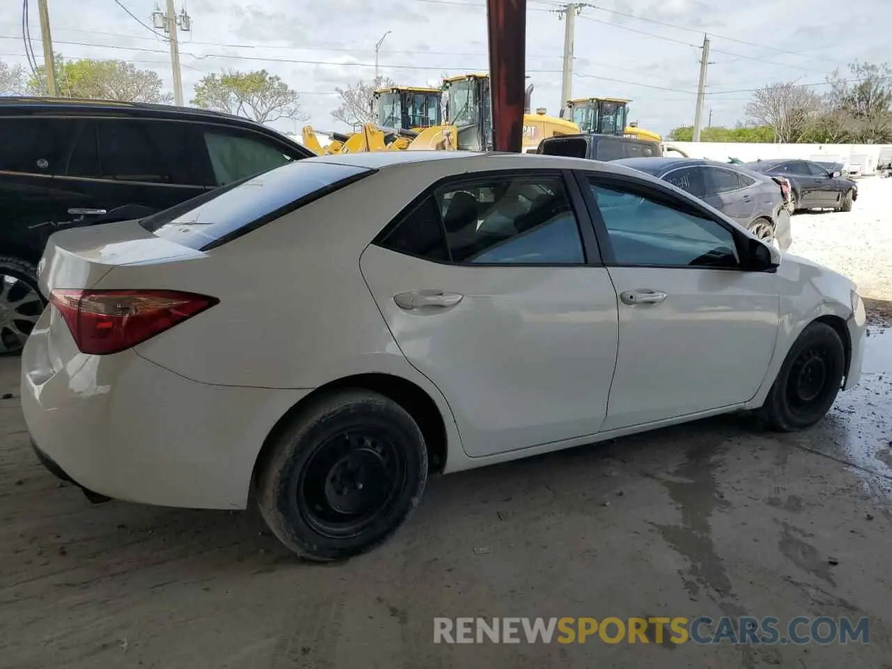 3 fotografías del automóvil dañado 5YFBURHE0KP886878 TOYOTA COROLLA 2019