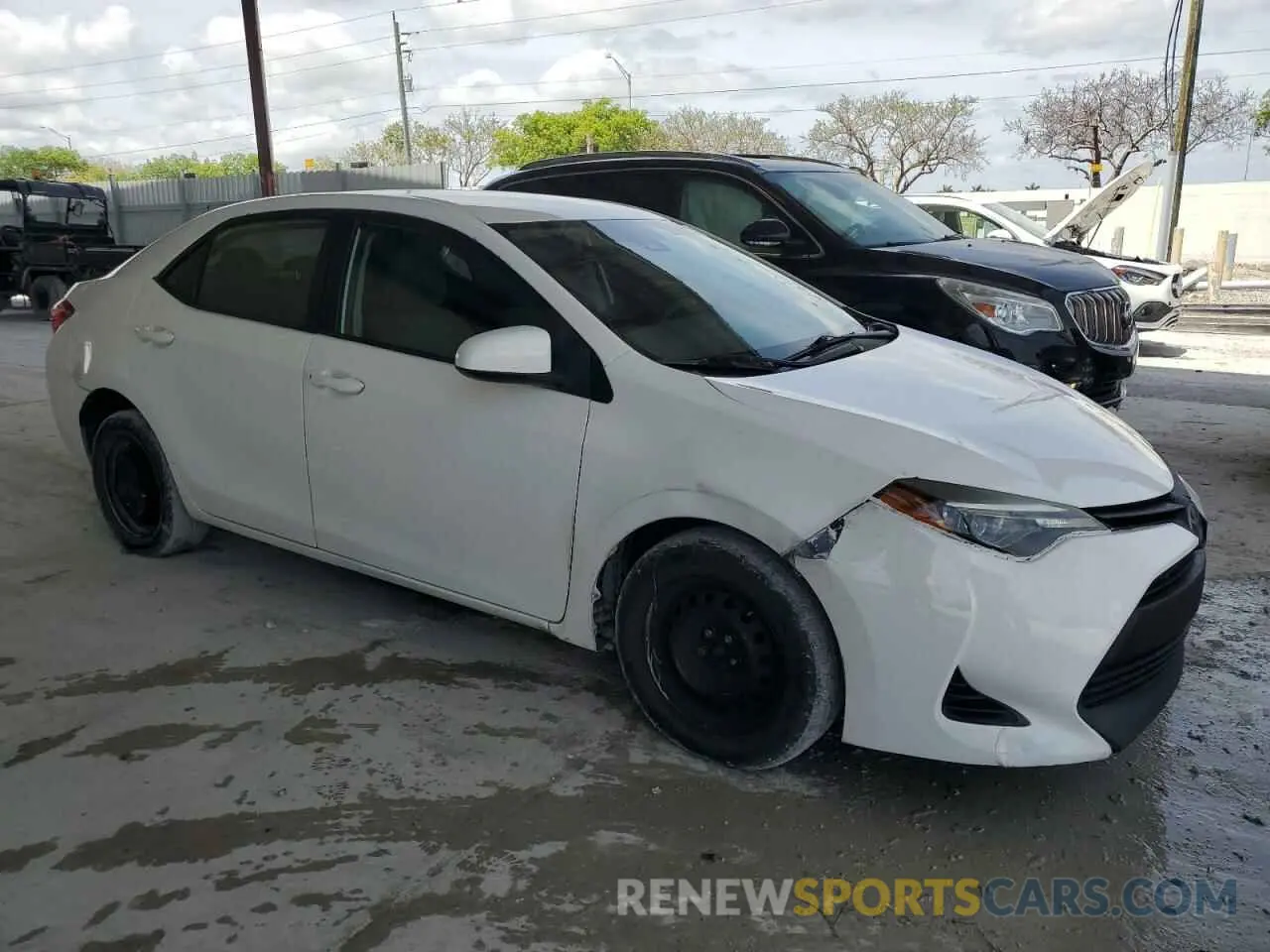4 fotografías del automóvil dañado 5YFBURHE0KP886878 TOYOTA COROLLA 2019