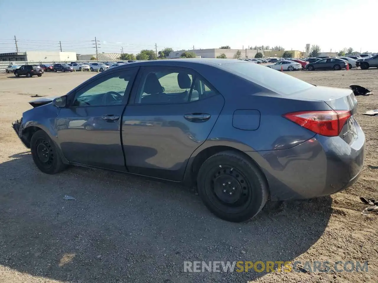 2 fotografías del automóvil dañado 5YFBURHE0KP888677 TOYOTA COROLLA 2019