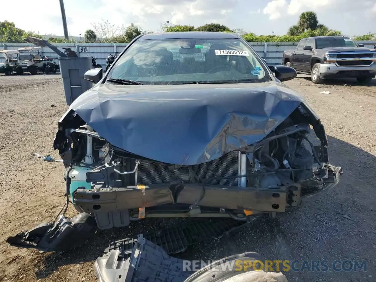 5 fotografías del automóvil dañado 5YFBURHE0KP888677 TOYOTA COROLLA 2019