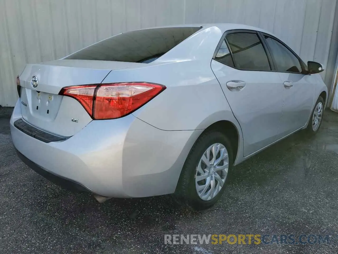 4 fotografías del automóvil dañado 5YFBURHE0KP888985 TOYOTA COROLLA 2019