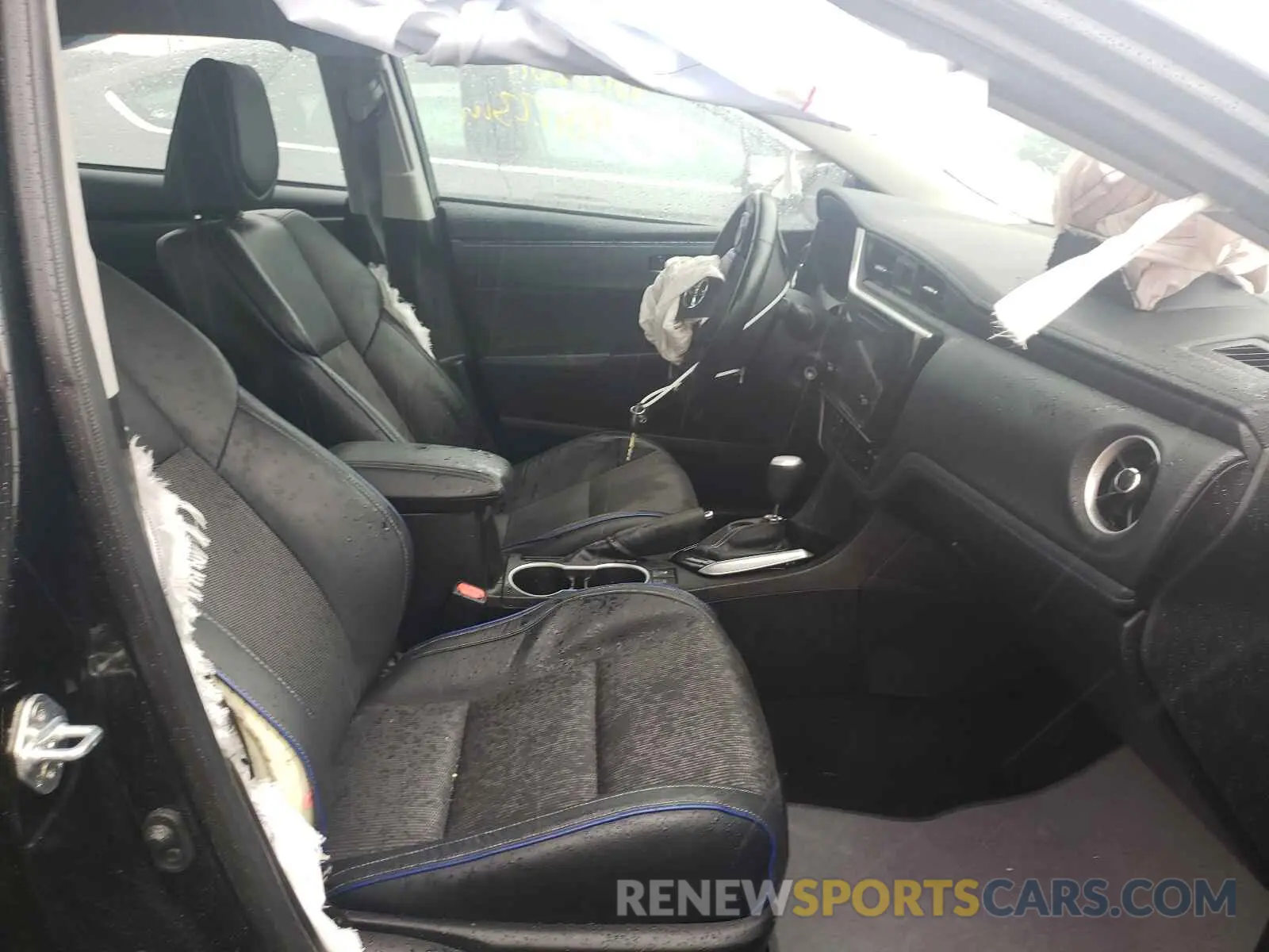 5 fotografías del automóvil dañado 5YFBURHE0KP890509 TOYOTA COROLLA 2019