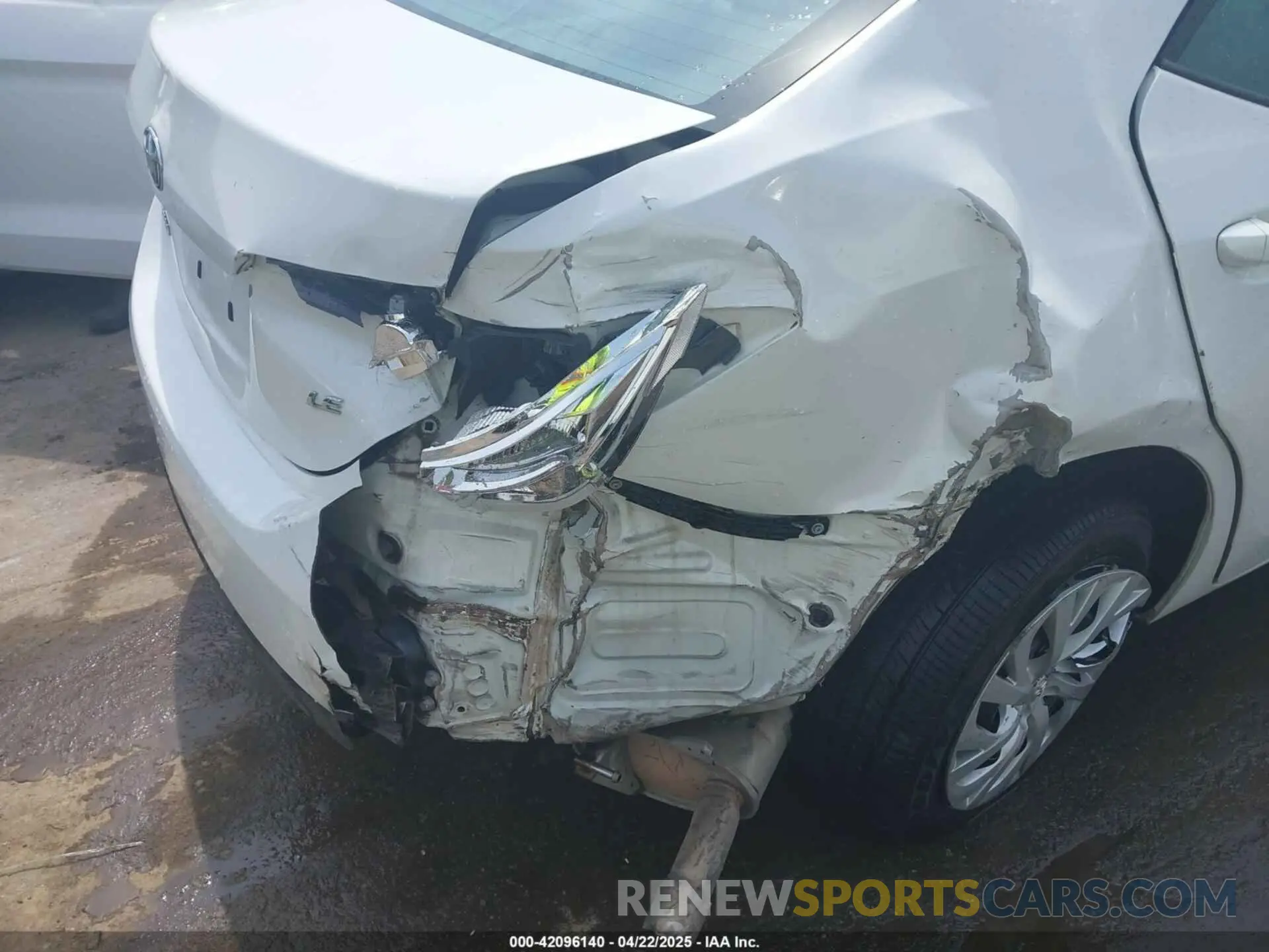 6 fotografías del automóvil dañado 5YFBURHE0KP895824 TOYOTA COROLLA 2019