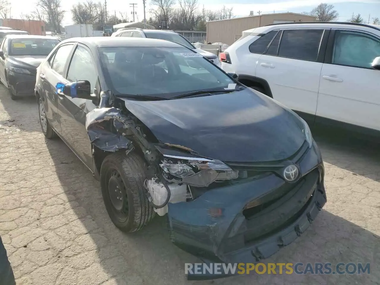 4 fotografías del automóvil dañado 5YFBURHE0KP898240 TOYOTA COROLLA 2019