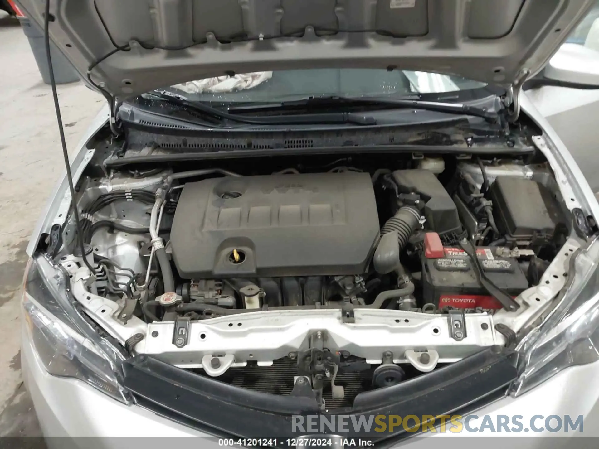 10 fotografías del automóvil dañado 5YFBURHE0KP899744 TOYOTA COROLLA 2019