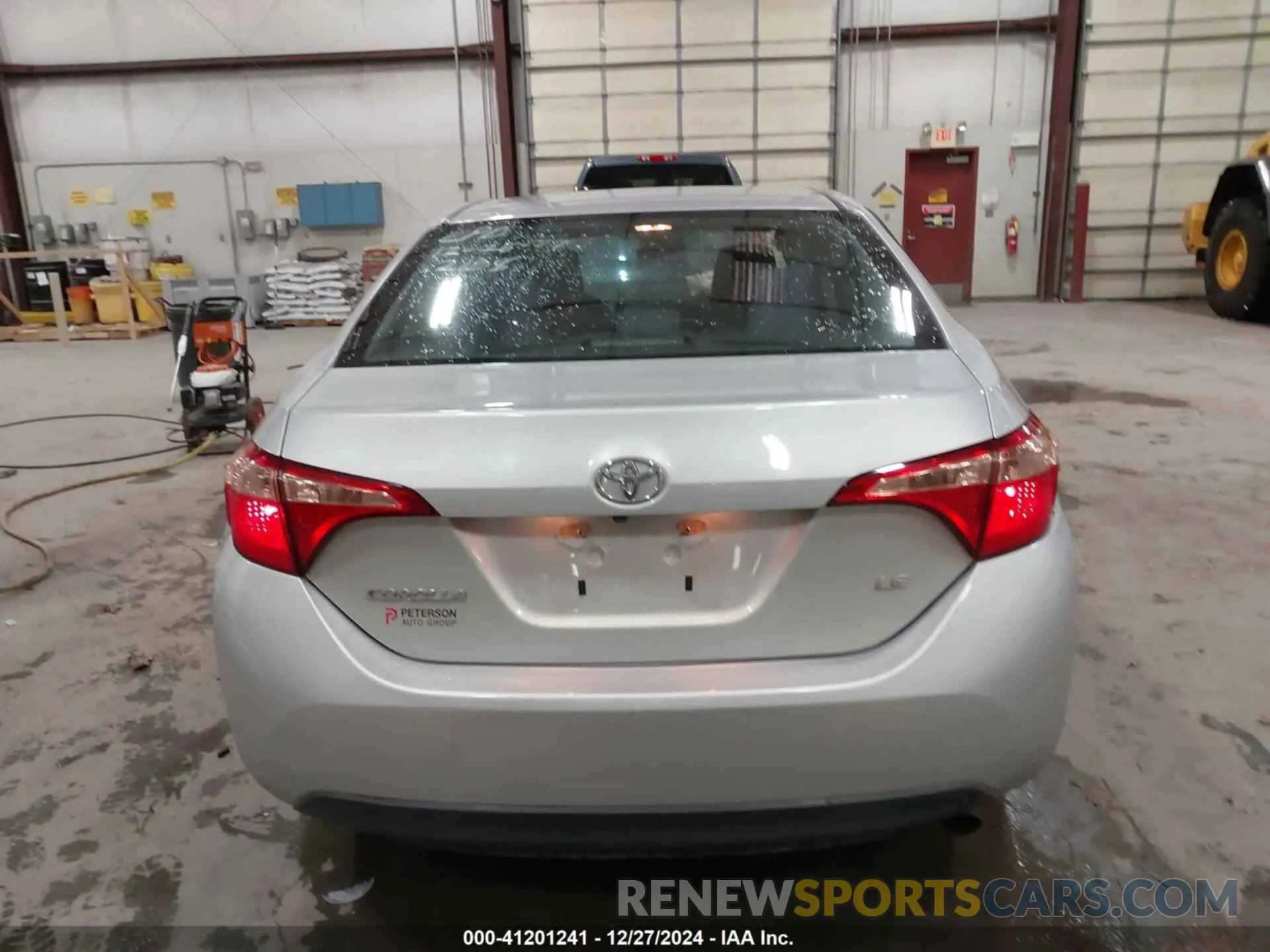 16 fotografías del automóvil dañado 5YFBURHE0KP899744 TOYOTA COROLLA 2019