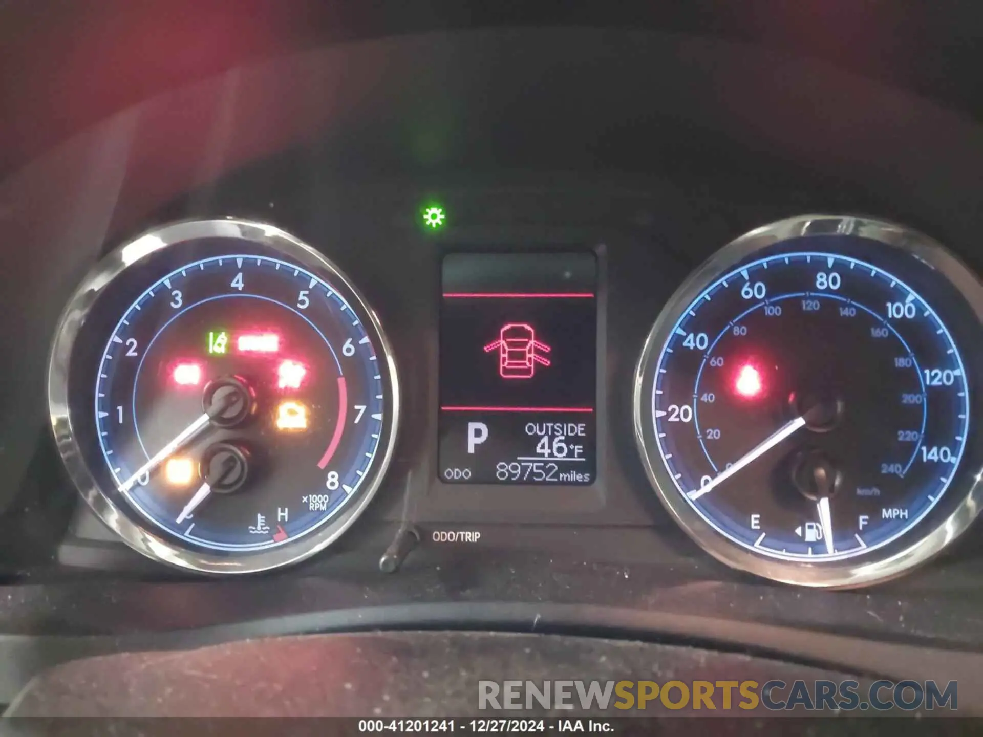 7 fotografías del automóvil dañado 5YFBURHE0KP899744 TOYOTA COROLLA 2019