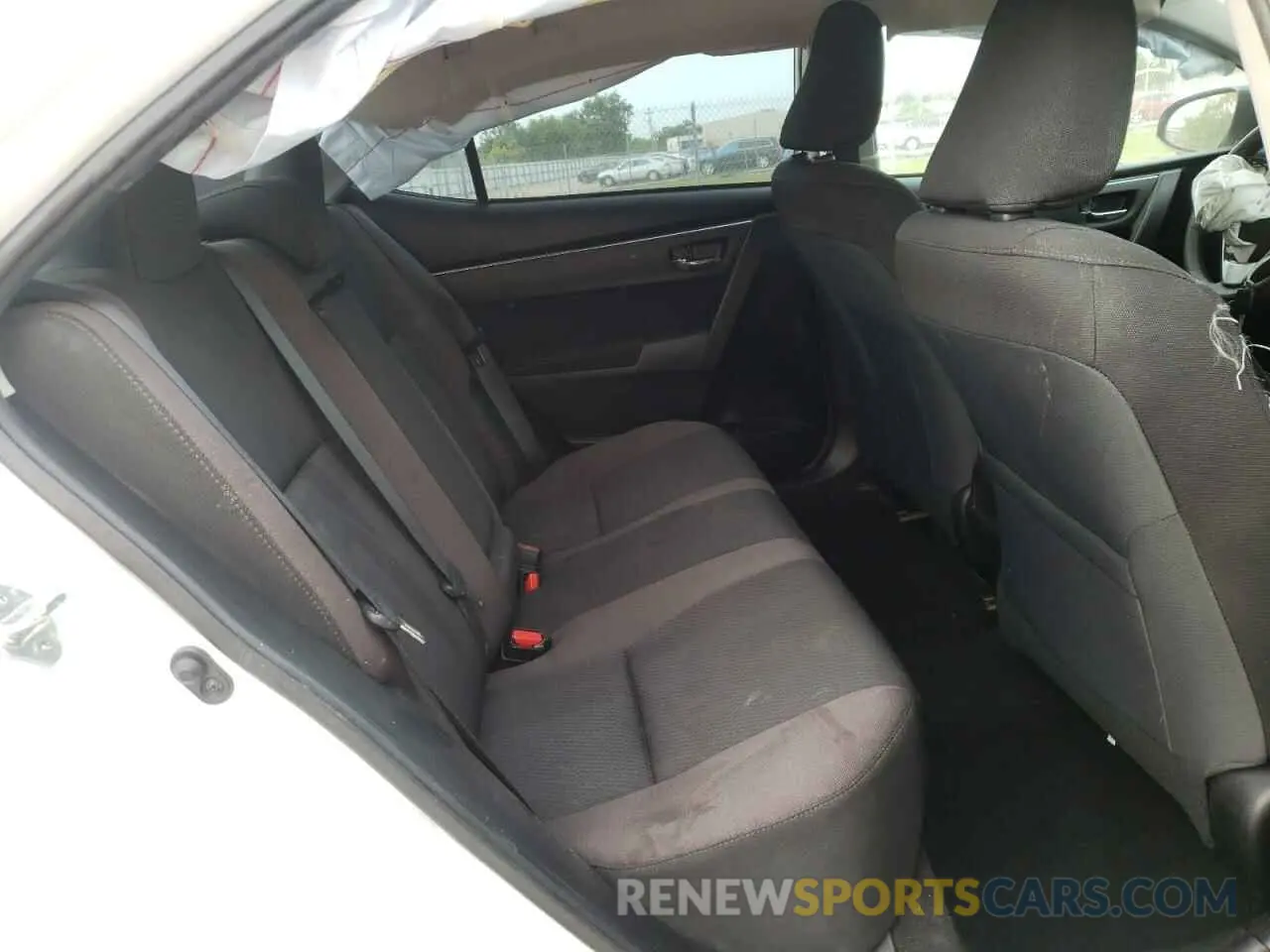6 fotografías del automóvil dañado 5YFBURHE0KP900505 TOYOTA COROLLA 2019