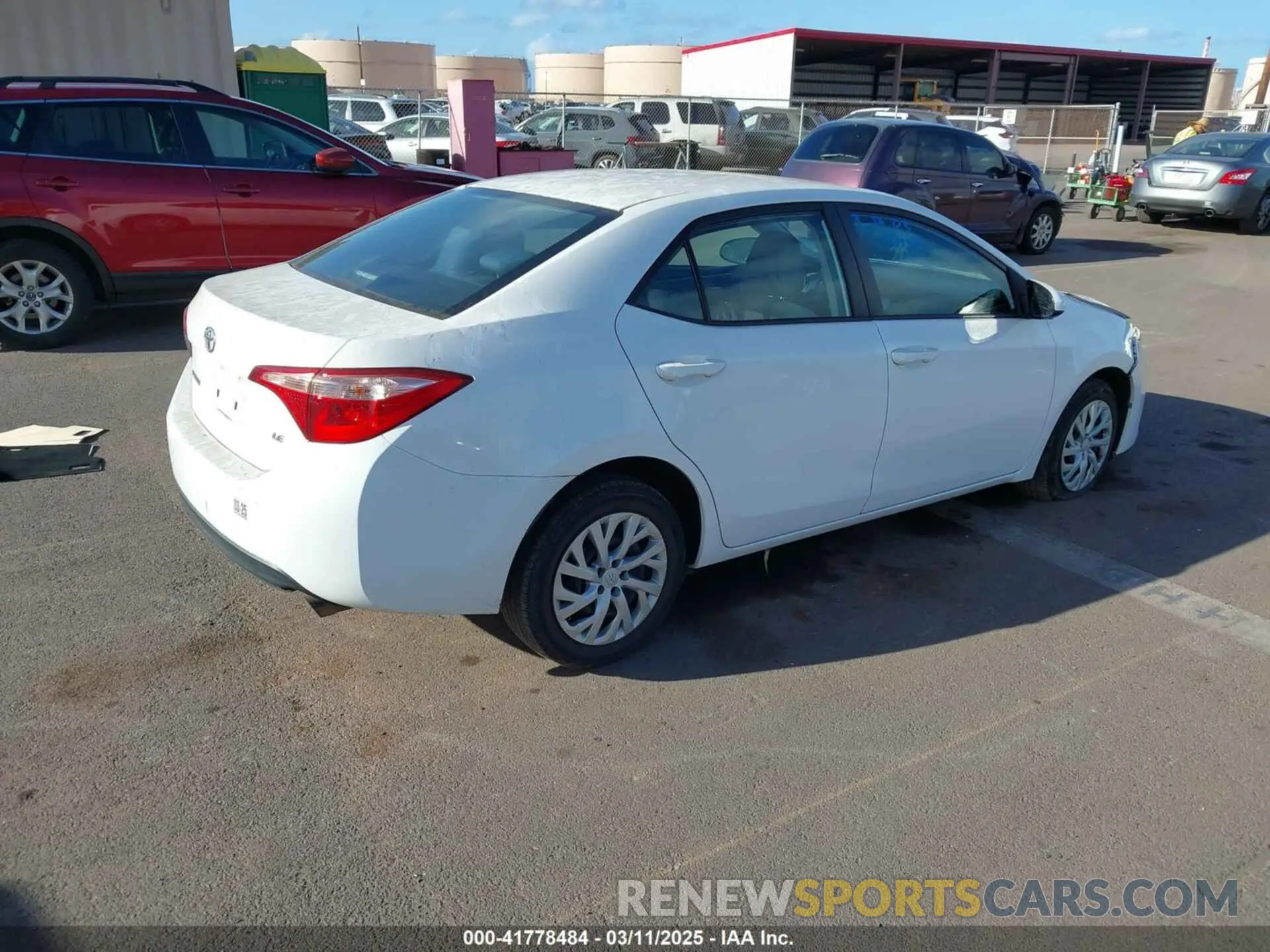 4 fotografías del automóvil dañado 5YFBURHE0KP902271 TOYOTA COROLLA 2019