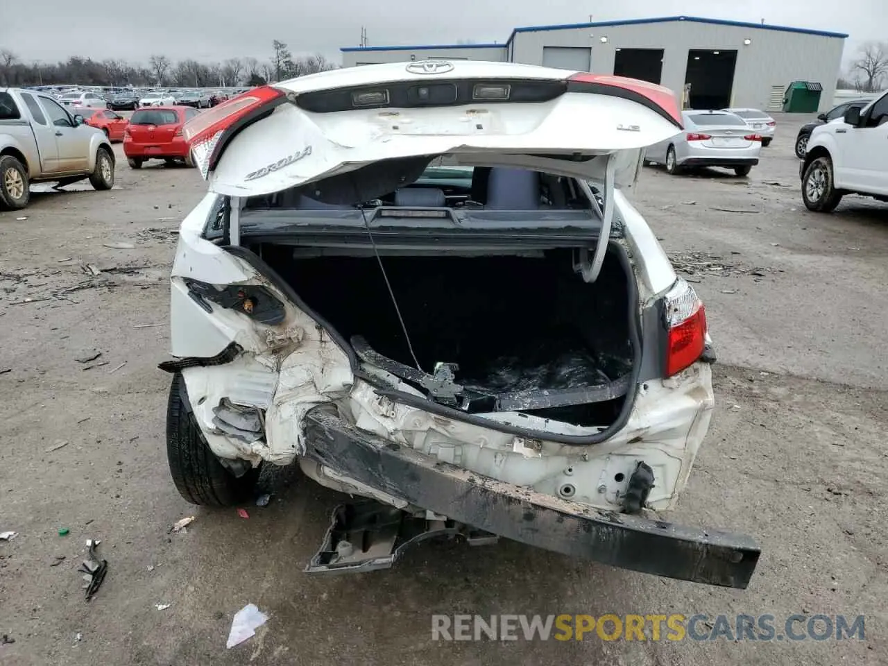6 fotografías del automóvil dañado 5YFBURHE0KP904196 TOYOTA COROLLA 2019