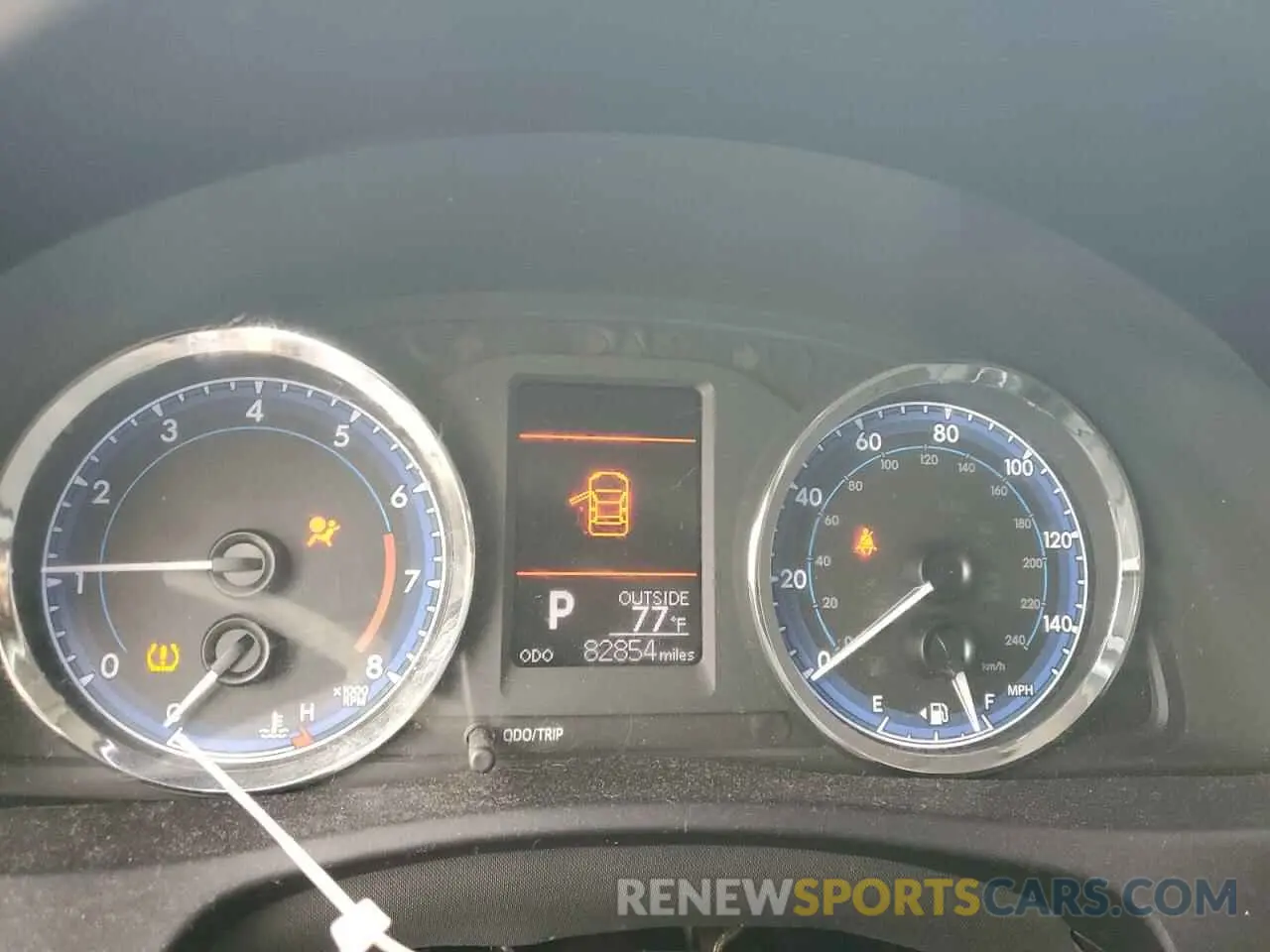 9 fotografías del automóvil dañado 5YFBURHE0KP907924 TOYOTA COROLLA 2019