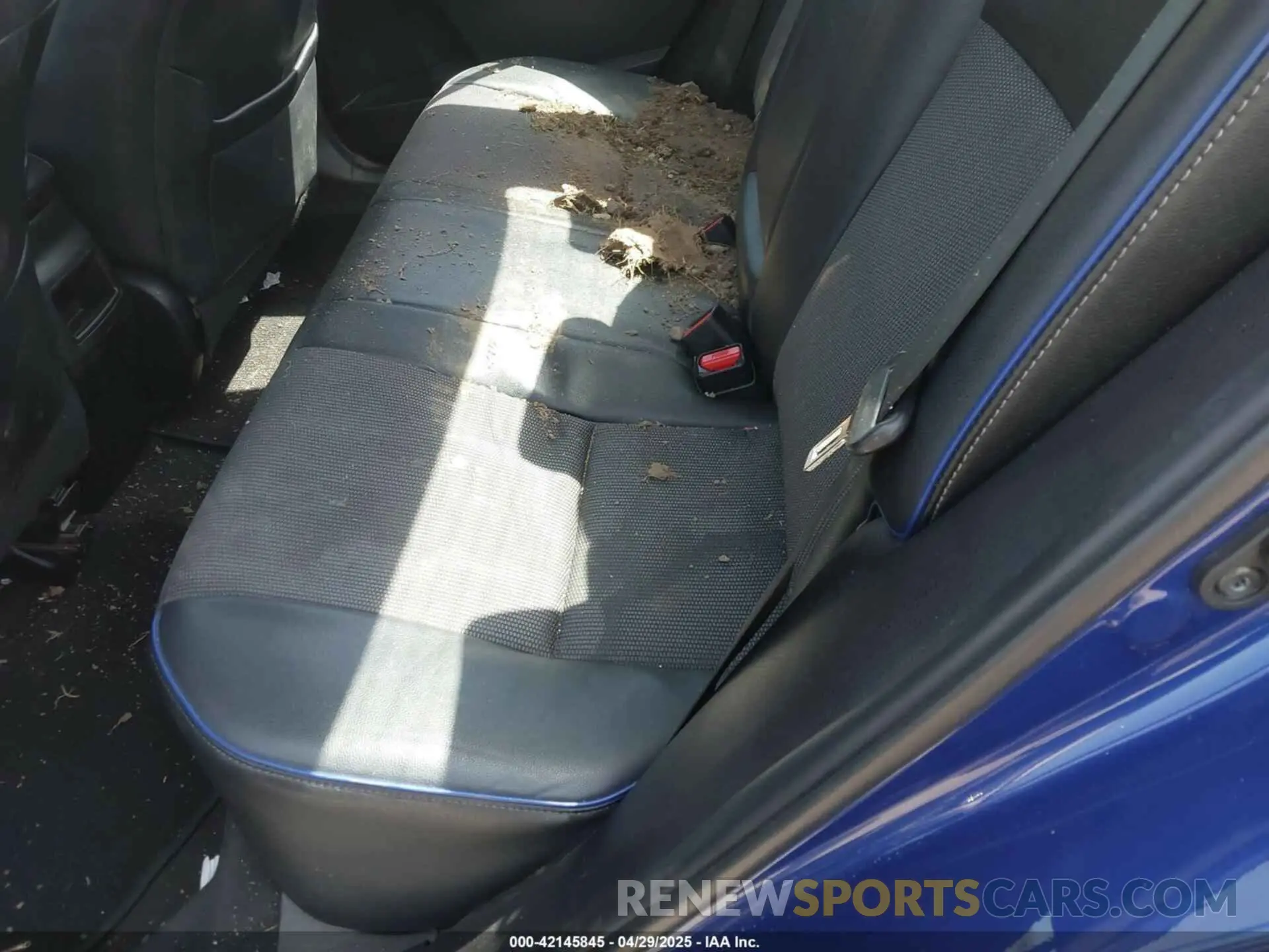 8 fotografías del automóvil dañado 5YFBURHE0KP916168 TOYOTA COROLLA 2019