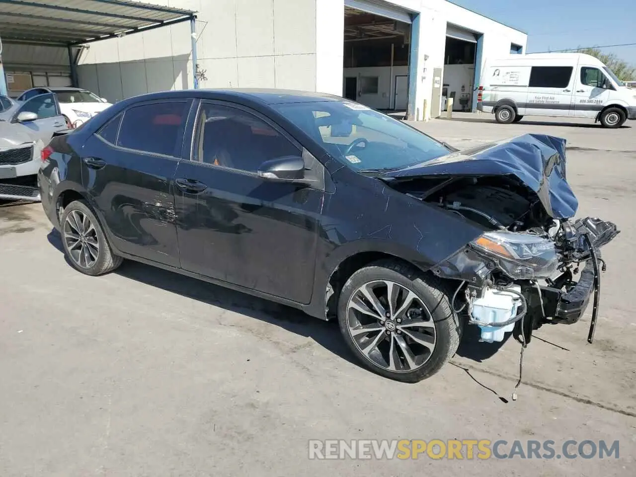 4 fotografías del automóvil dañado 5YFBURHE0KP916316 TOYOTA COROLLA 2019