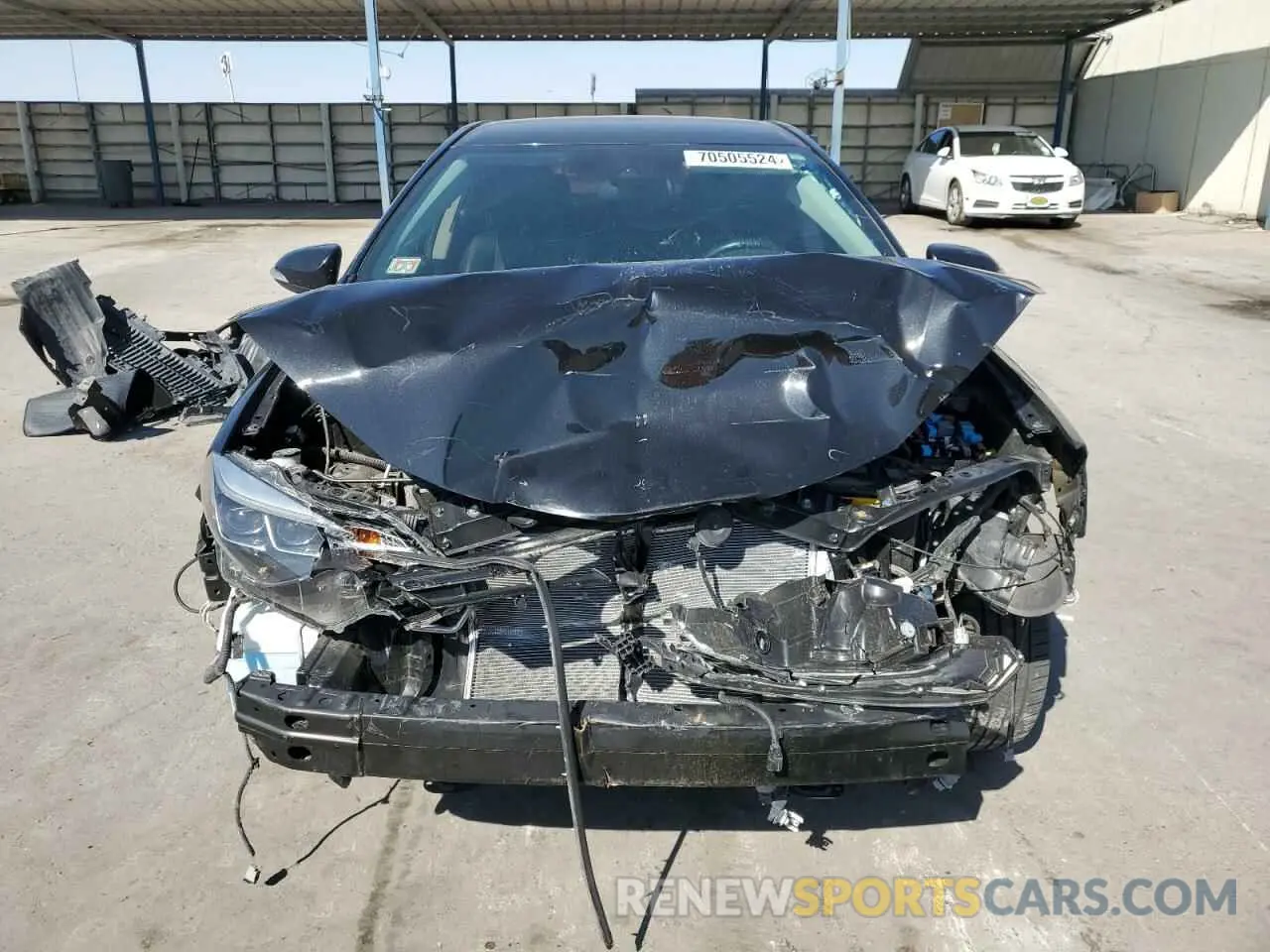 5 fotografías del automóvil dañado 5YFBURHE0KP916316 TOYOTA COROLLA 2019