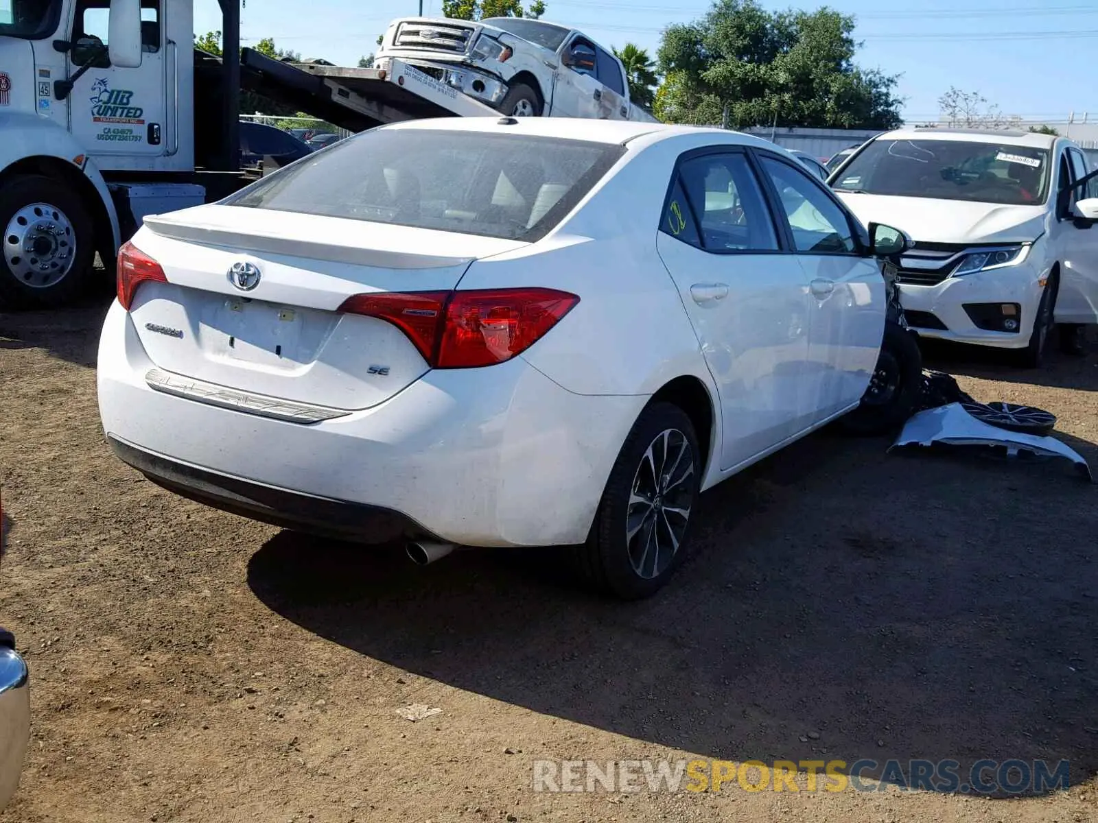 4 fotografías del automóvil dañado 5YFBURHE0KP919183 TOYOTA COROLLA 2019