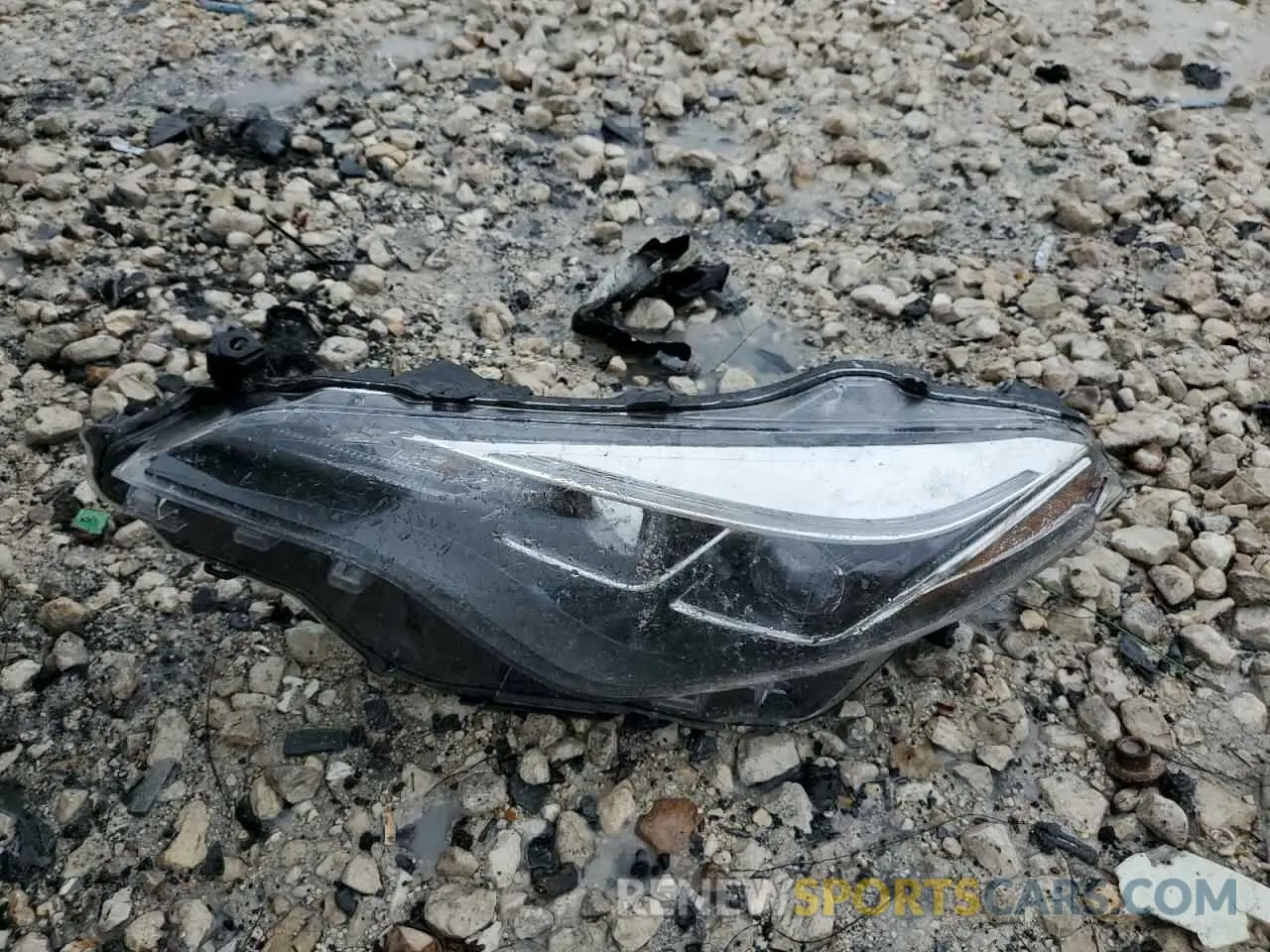 12 fotografías del automóvil dañado 5YFBURHE0KP924903 TOYOTA COROLLA 2019