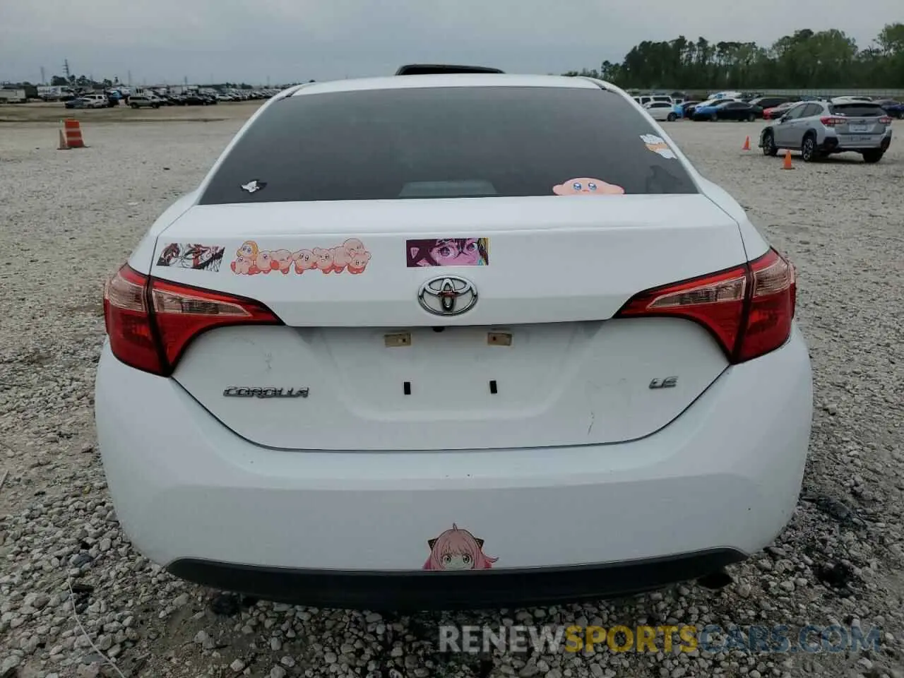 6 fotografías del automóvil dañado 5YFBURHE0KP924903 TOYOTA COROLLA 2019