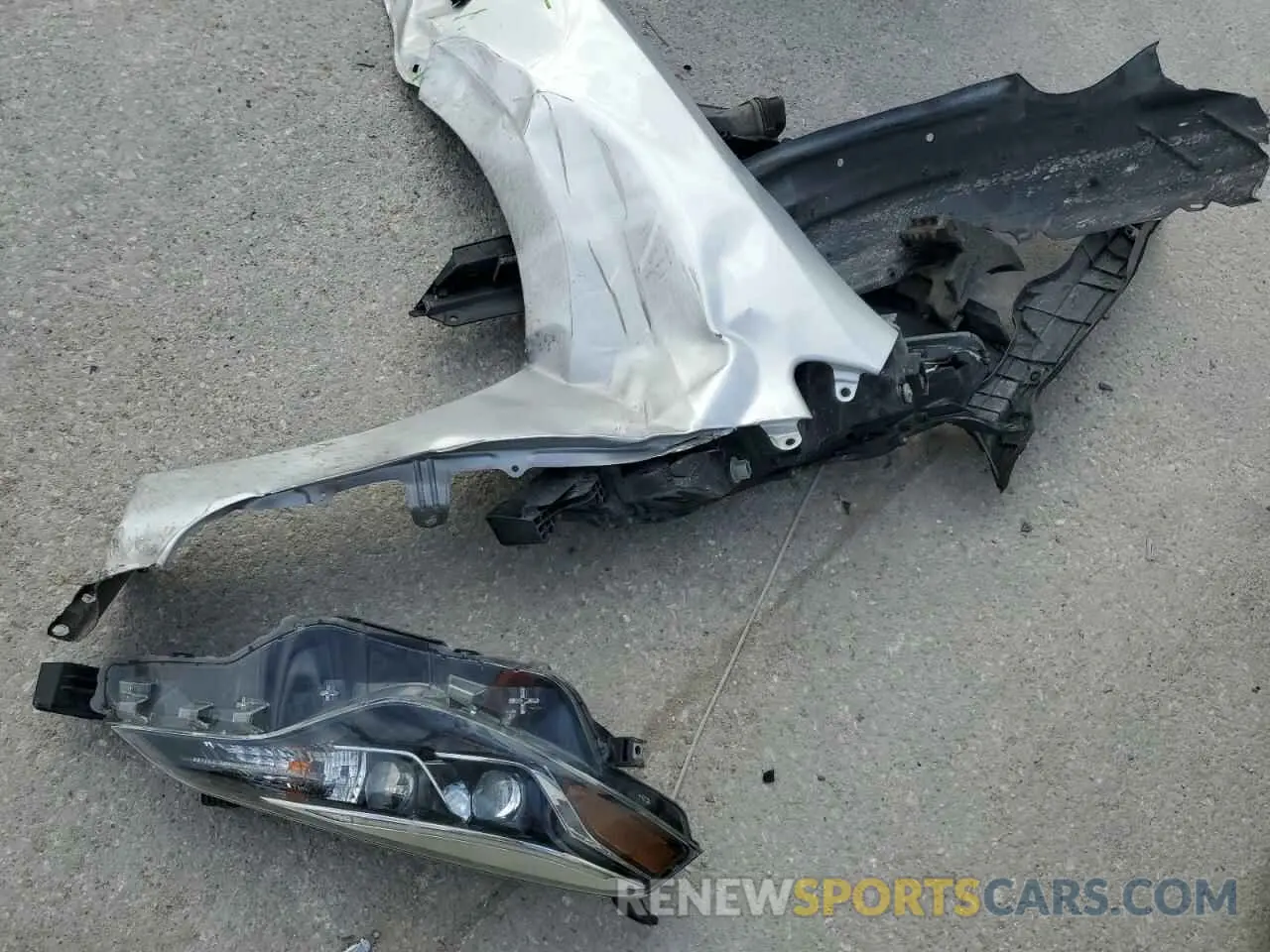 12 fotografías del automóvil dañado 5YFBURHE0KP926974 TOYOTA COROLLA 2019