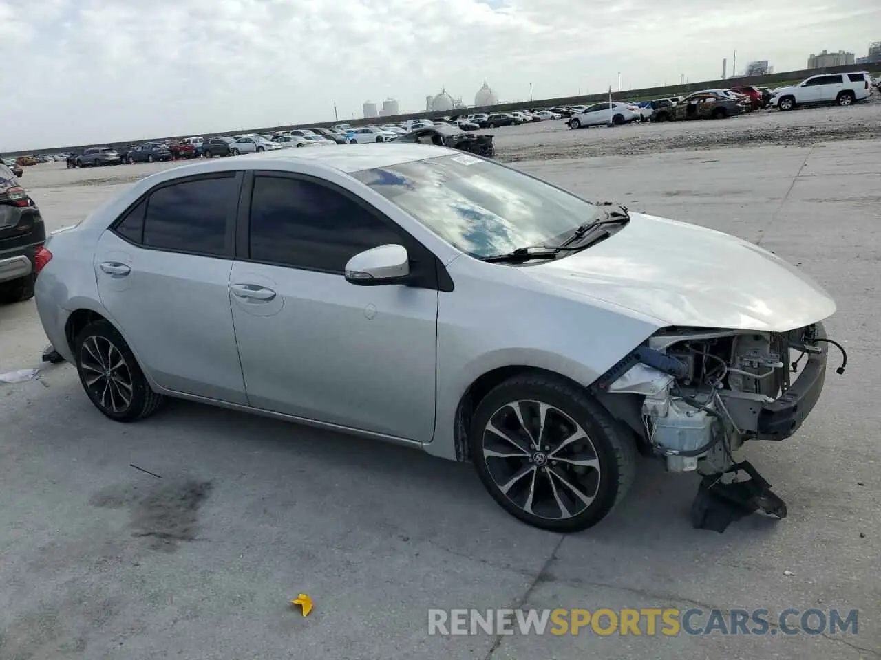 4 fotografías del automóvil dañado 5YFBURHE0KP926974 TOYOTA COROLLA 2019