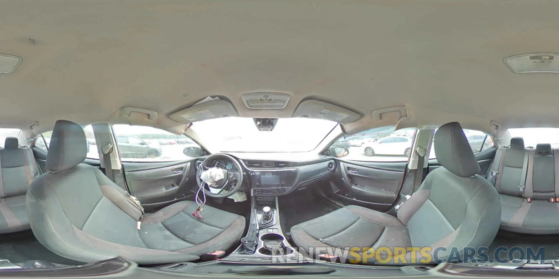 12 fotografías del automóvil dañado 5YFBURHE0KP930460 TOYOTA COROLLA 2019