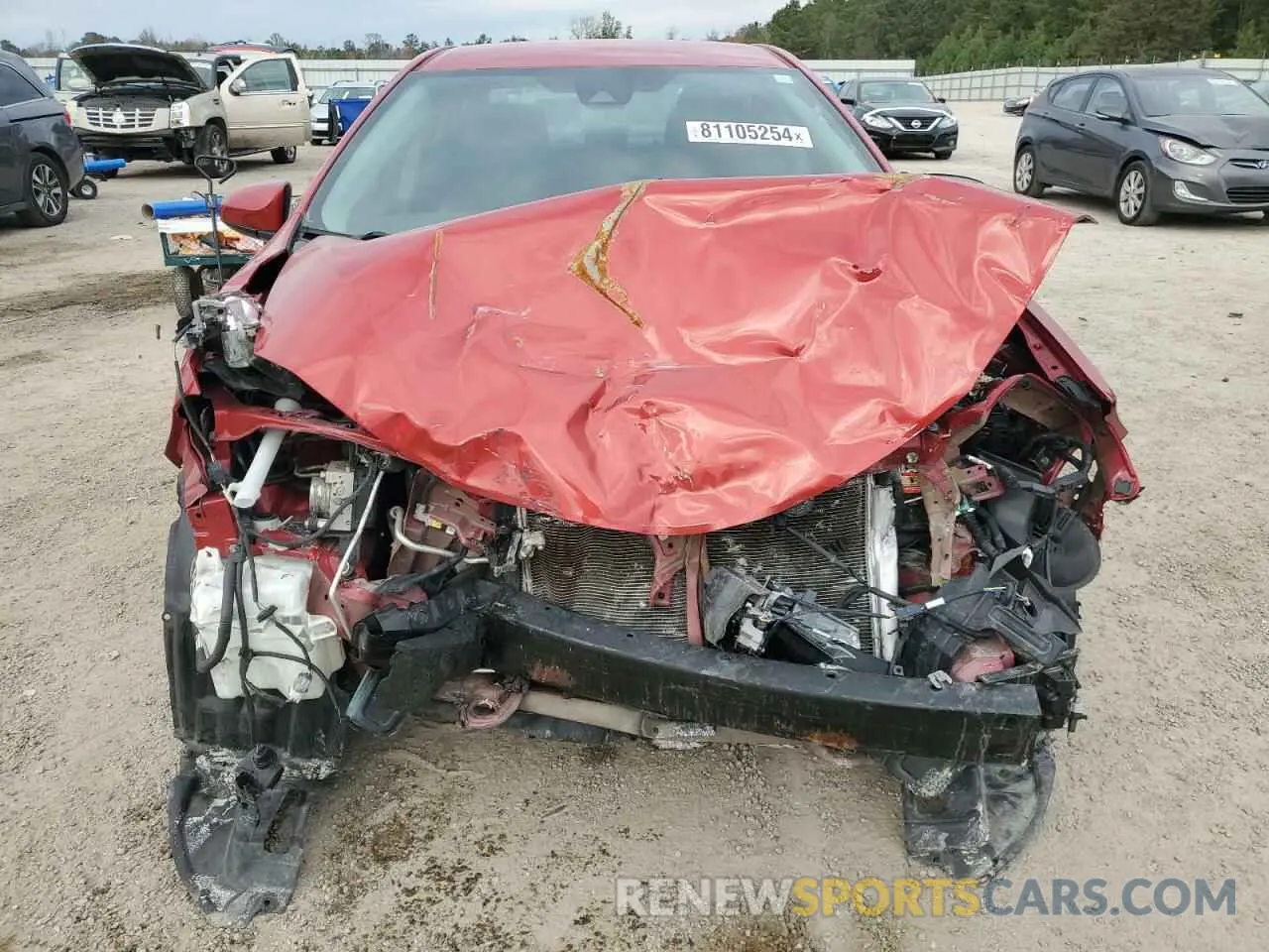 13 fotografías del automóvil dañado 5YFBURHE0KP930460 TOYOTA COROLLA 2019