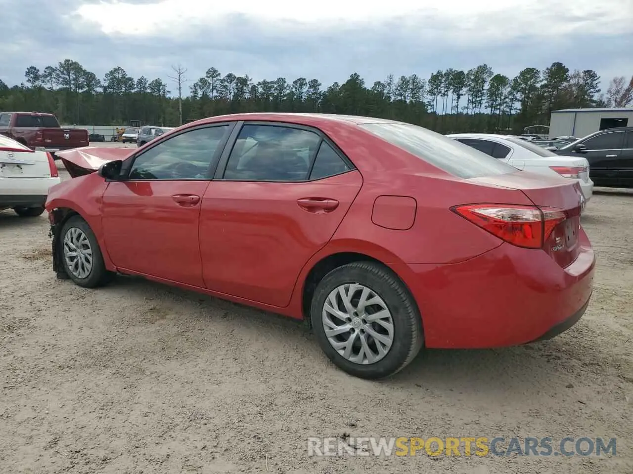 2 fotografías del automóvil dañado 5YFBURHE0KP930460 TOYOTA COROLLA 2019
