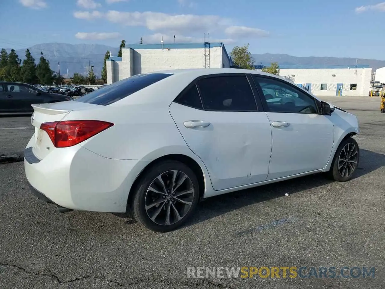 3 fotografías del automóvil dañado 5YFBURHE0KP932869 TOYOTA COROLLA 2019