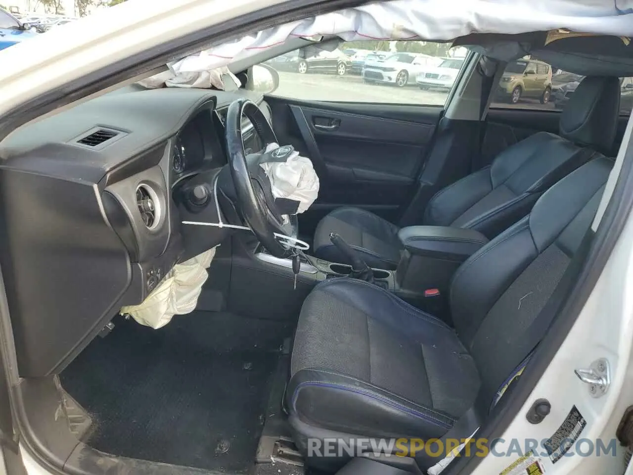 7 fotografías del automóvil dañado 5YFBURHE0KP932869 TOYOTA COROLLA 2019