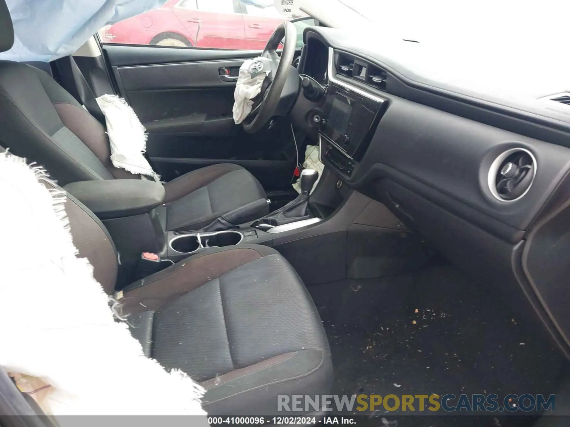 5 fotografías del automóvil dañado 5YFBURHE0KP935089 TOYOTA COROLLA 2019