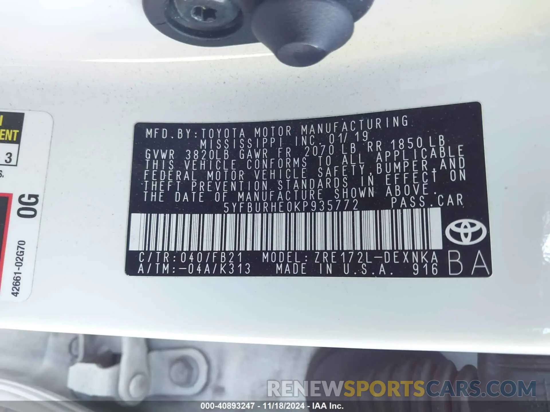 9 fotografías del automóvil dañado 5YFBURHE0KP935772 TOYOTA COROLLA 2019