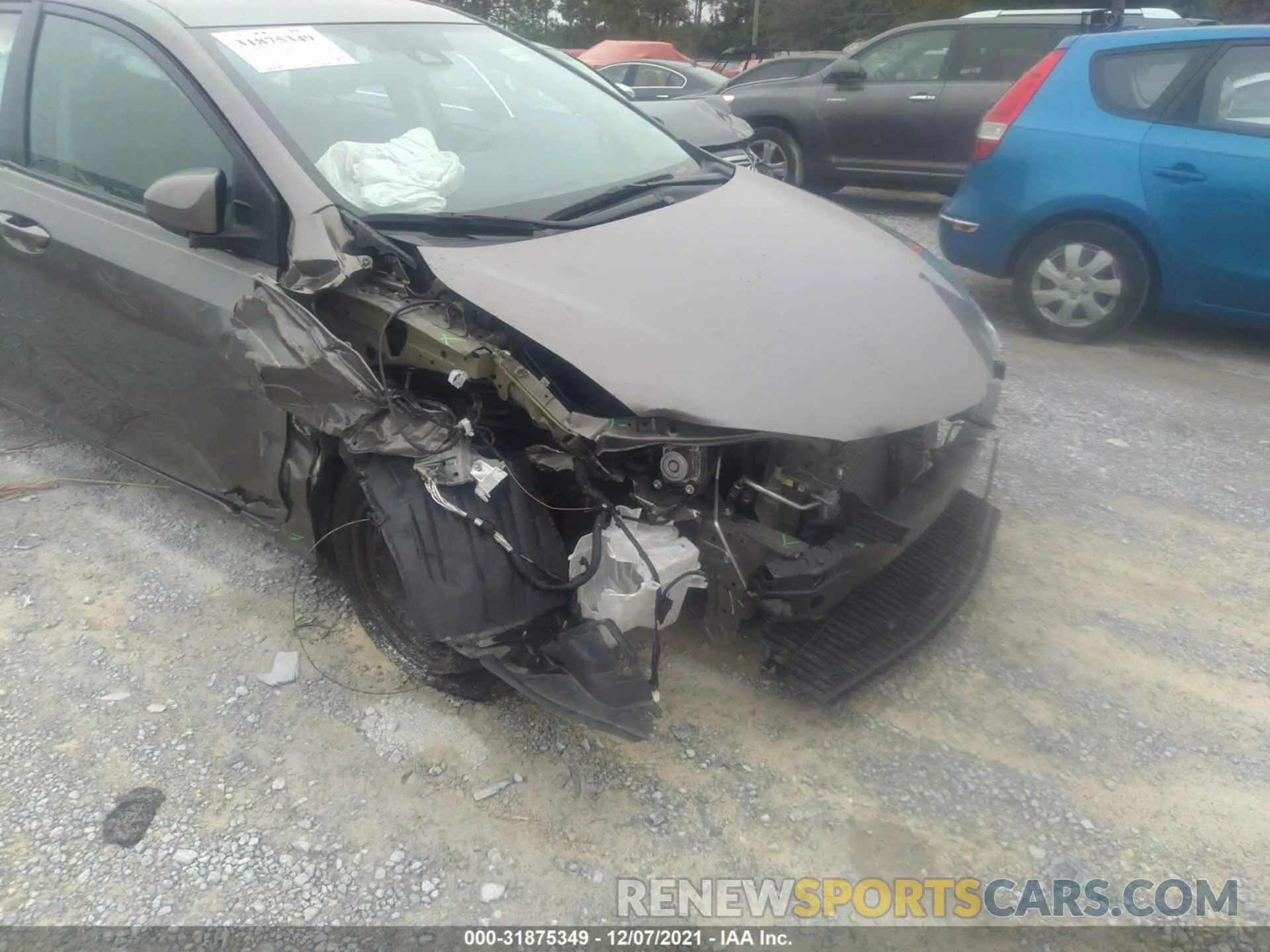 6 fotografías del automóvil dañado 5YFBURHE0KP947081 TOYOTA COROLLA 2019
