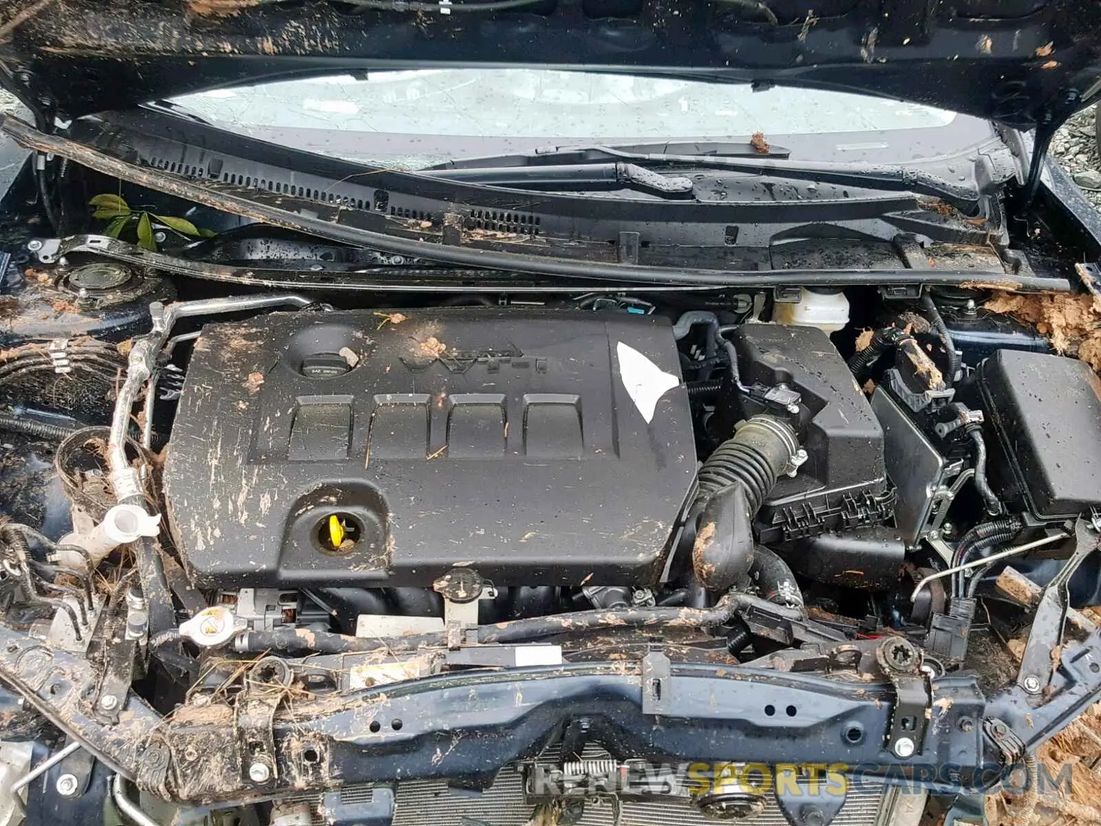 7 fotografías del automóvil dañado 5YFBURHE0KP948439 TOYOTA COROLLA 2019