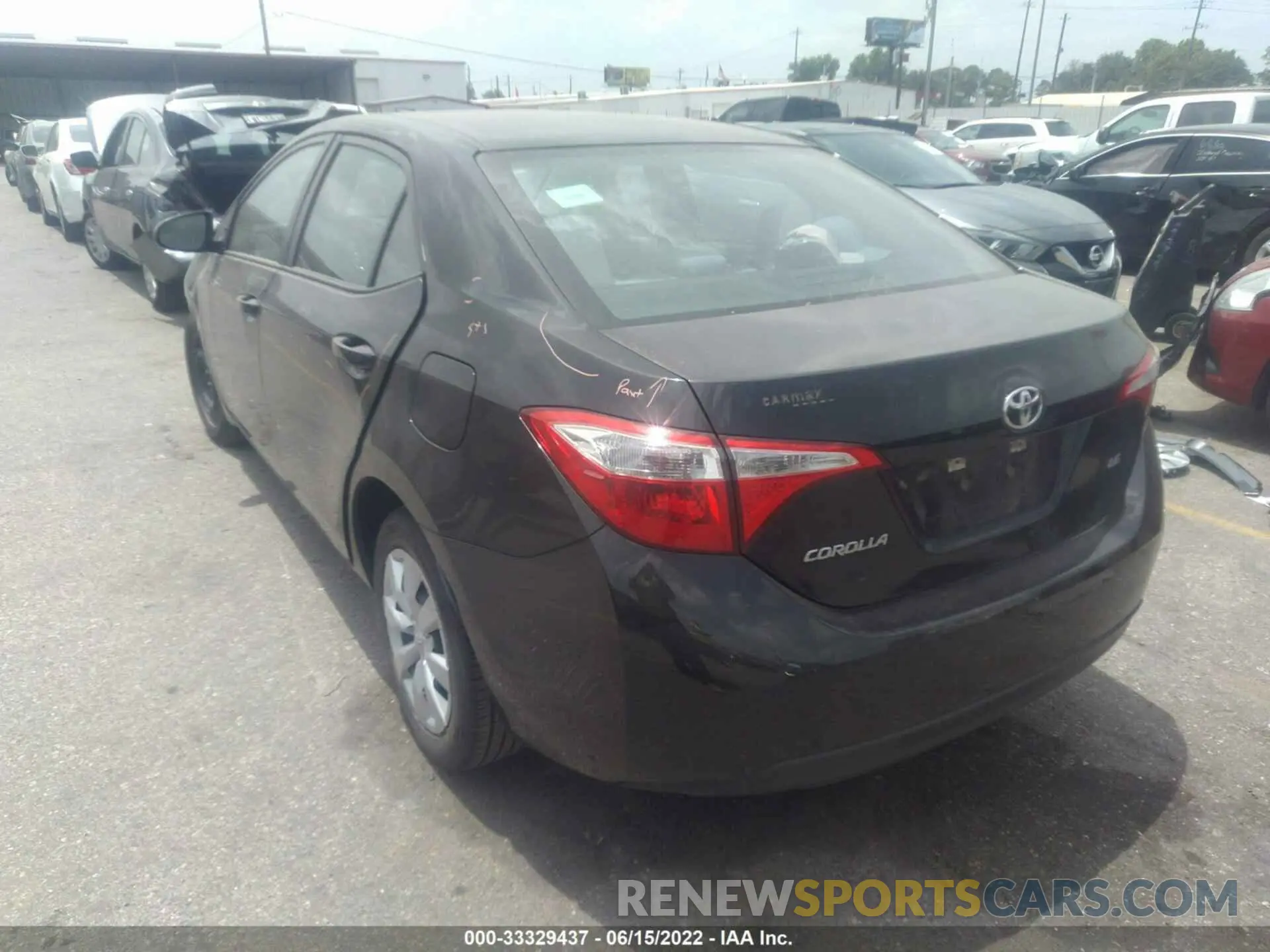 3 fotografías del automóvil dañado 5YFBURHE1KP860452 TOYOTA COROLLA 2019