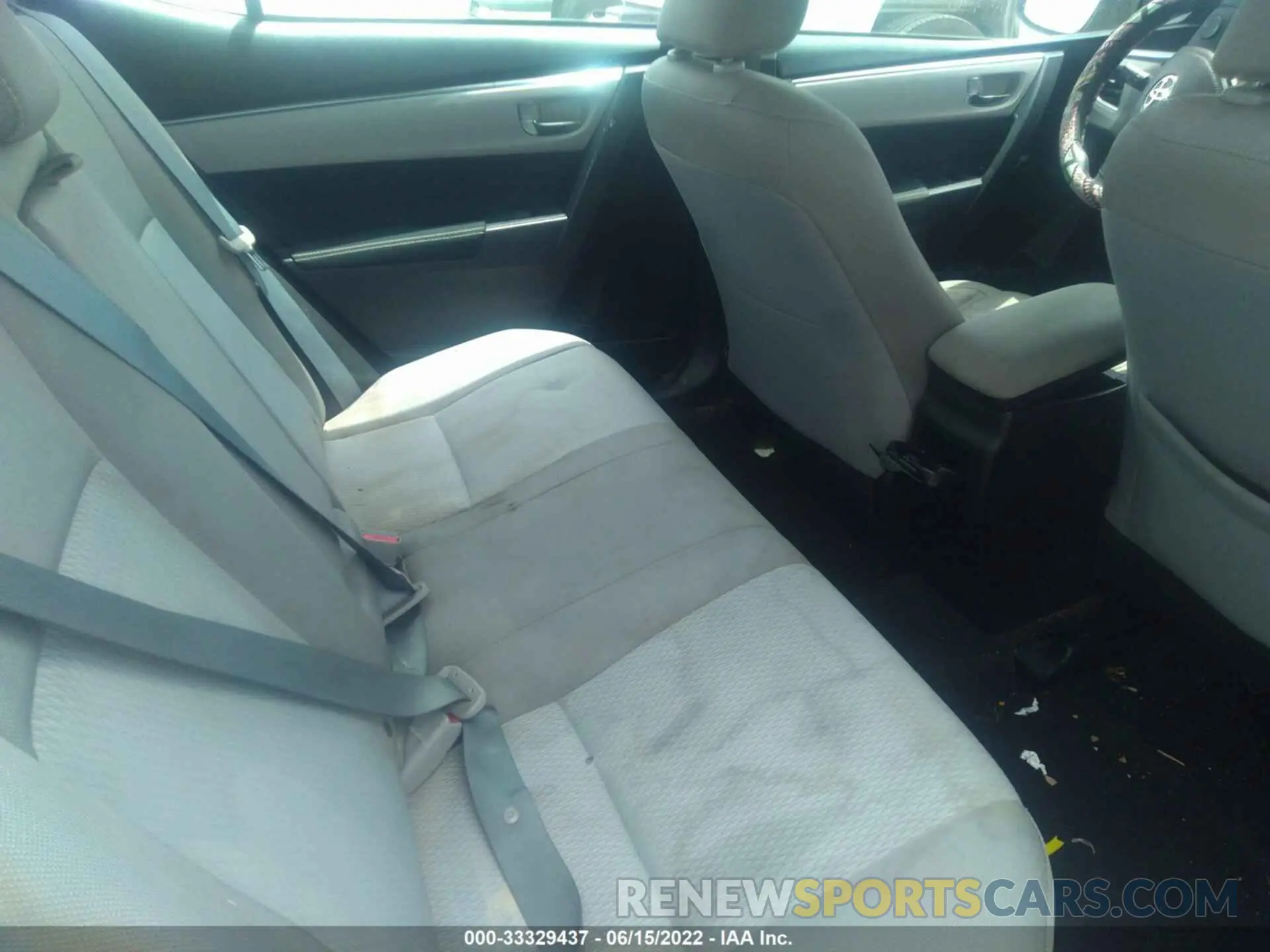 8 fotografías del automóvil dañado 5YFBURHE1KP860452 TOYOTA COROLLA 2019