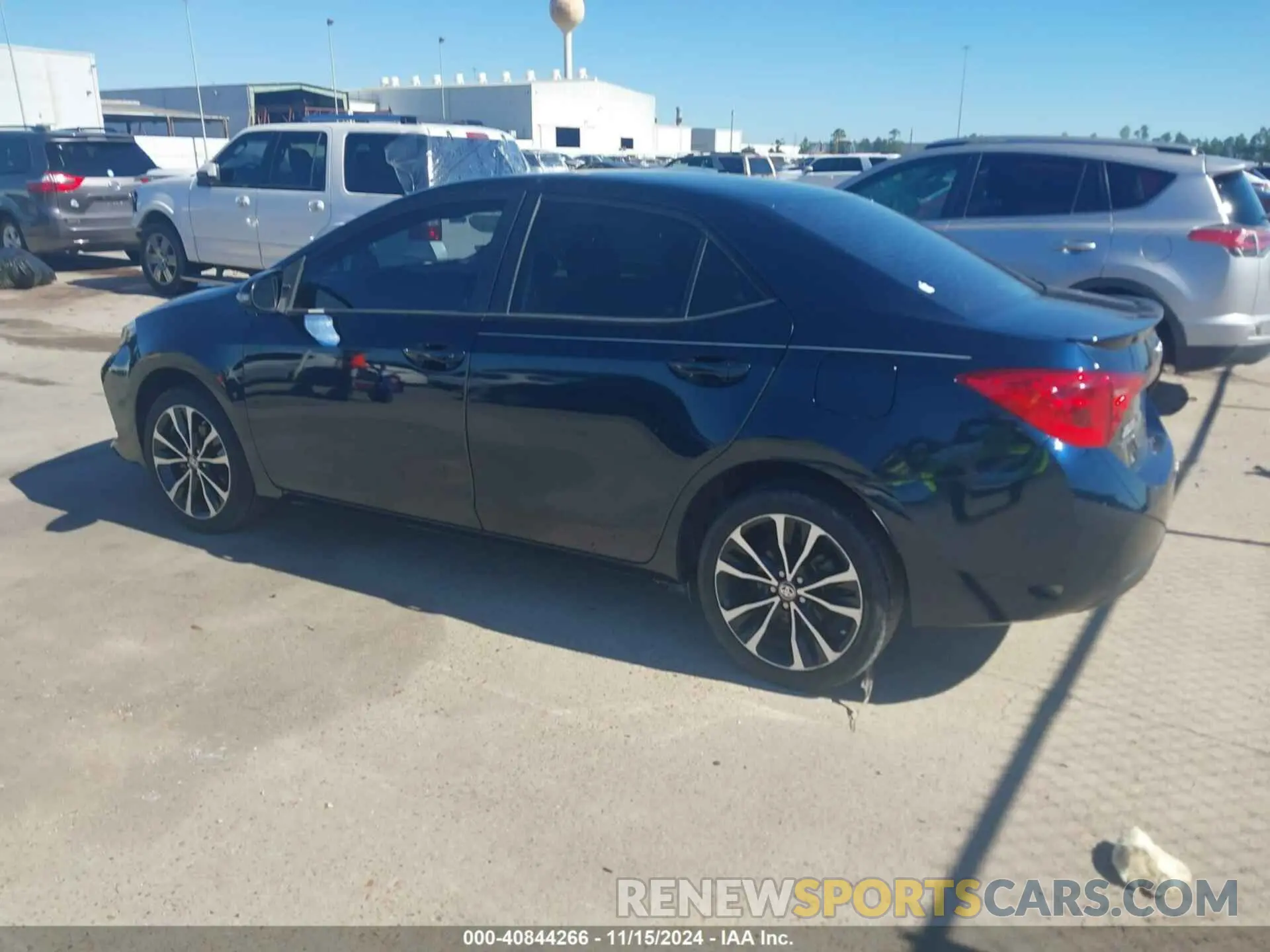 14 fotografías del automóvil dañado 5YFBURHE1KP869104 TOYOTA COROLLA 2019