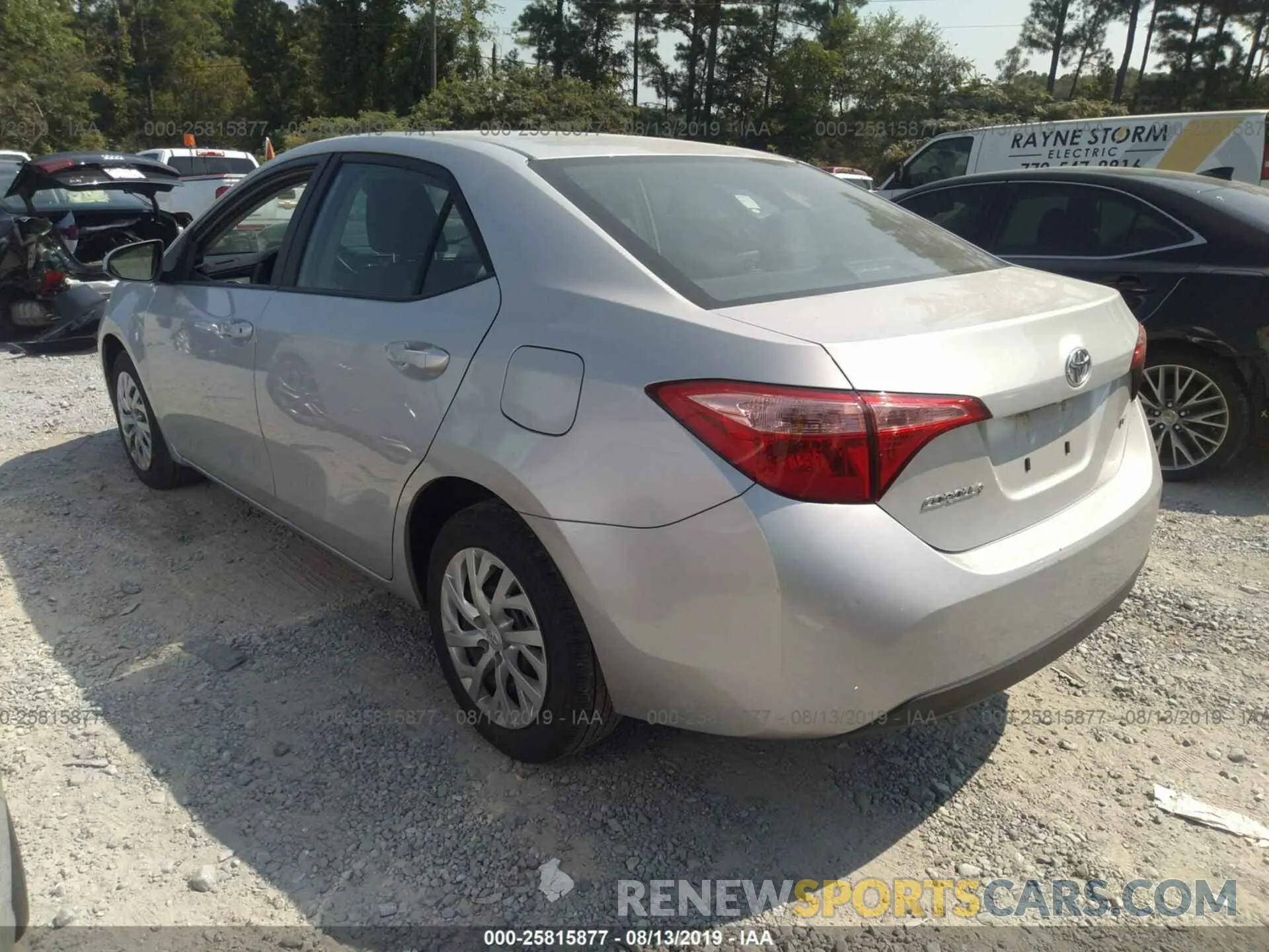 3 fotografías del automóvil dañado 5YFBURHE1KP870351 TOYOTA COROLLA 2019
