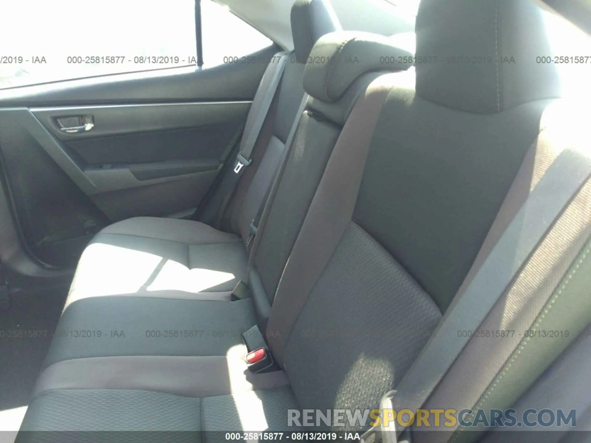 8 fotografías del automóvil dañado 5YFBURHE1KP870351 TOYOTA COROLLA 2019