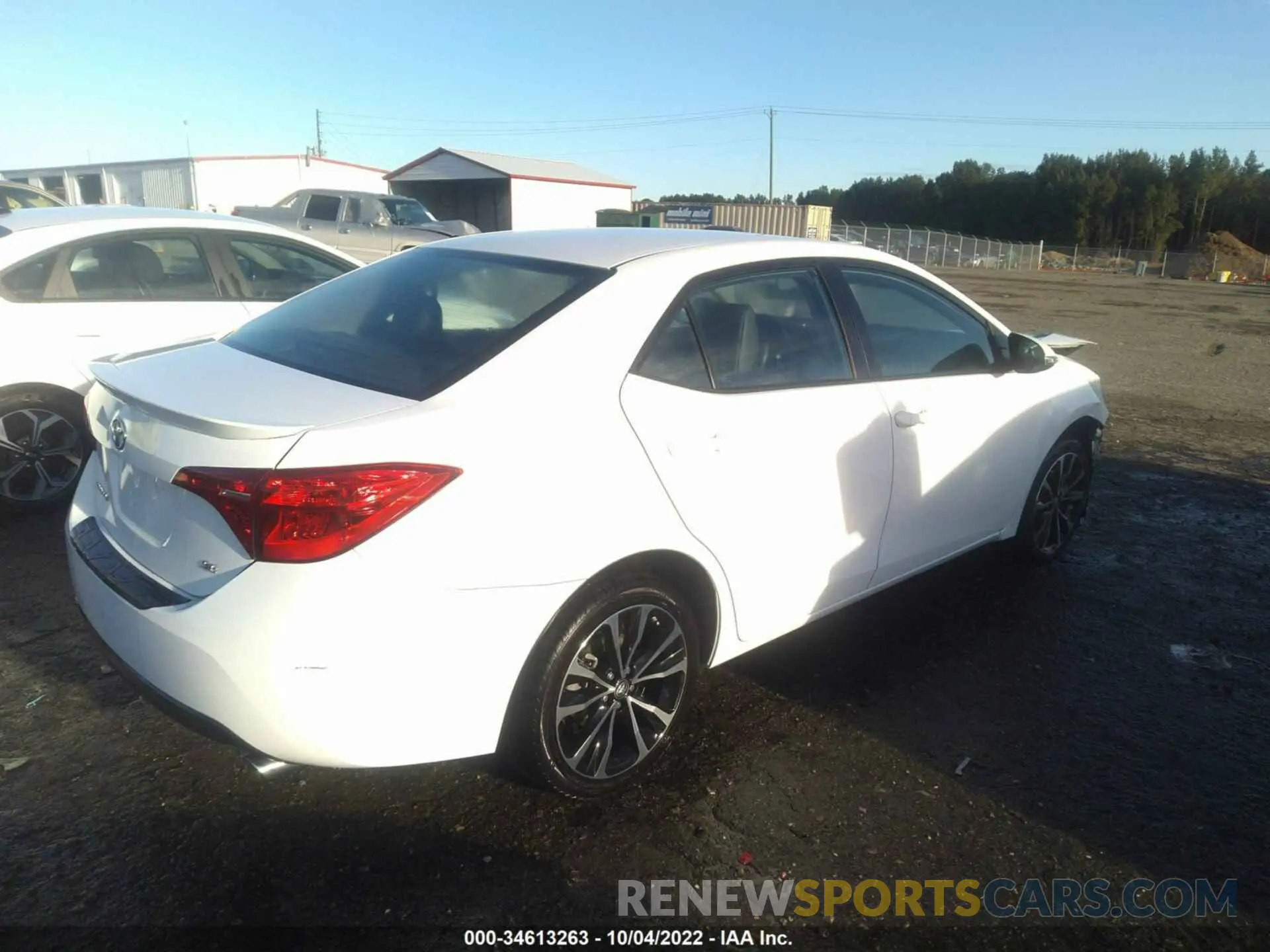 4 fotografías del automóvil dañado 5YFBURHE1KP882872 TOYOTA COROLLA 2019