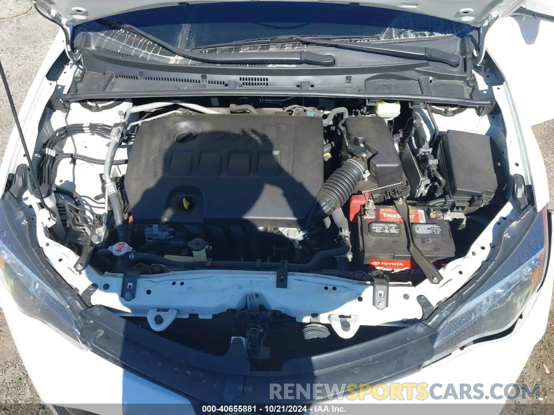 10 fotografías del automóvil dañado 5YFBURHE1KP887621 TOYOTA COROLLA 2019