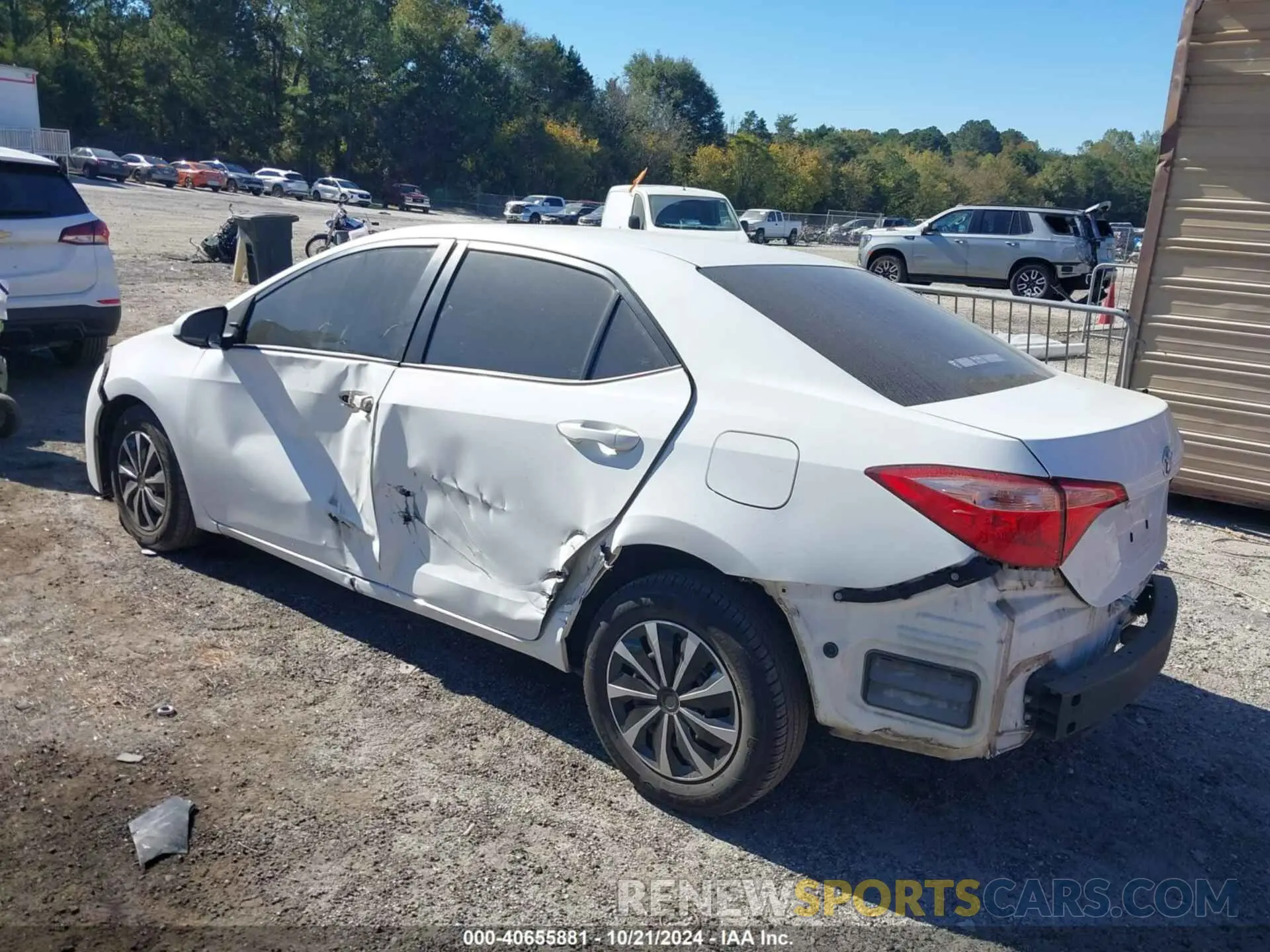 3 fotografías del automóvil dañado 5YFBURHE1KP887621 TOYOTA COROLLA 2019