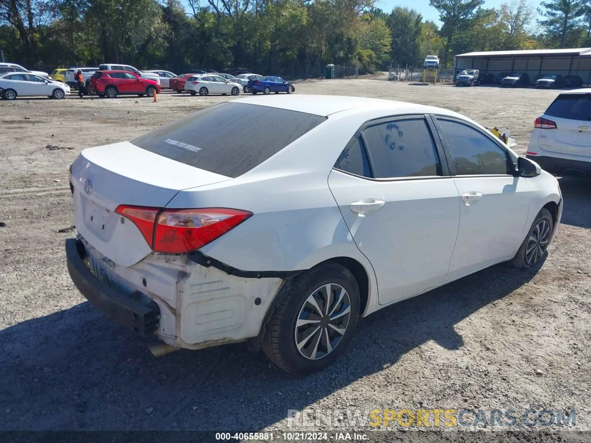 4 fotografías del automóvil dañado 5YFBURHE1KP887621 TOYOTA COROLLA 2019