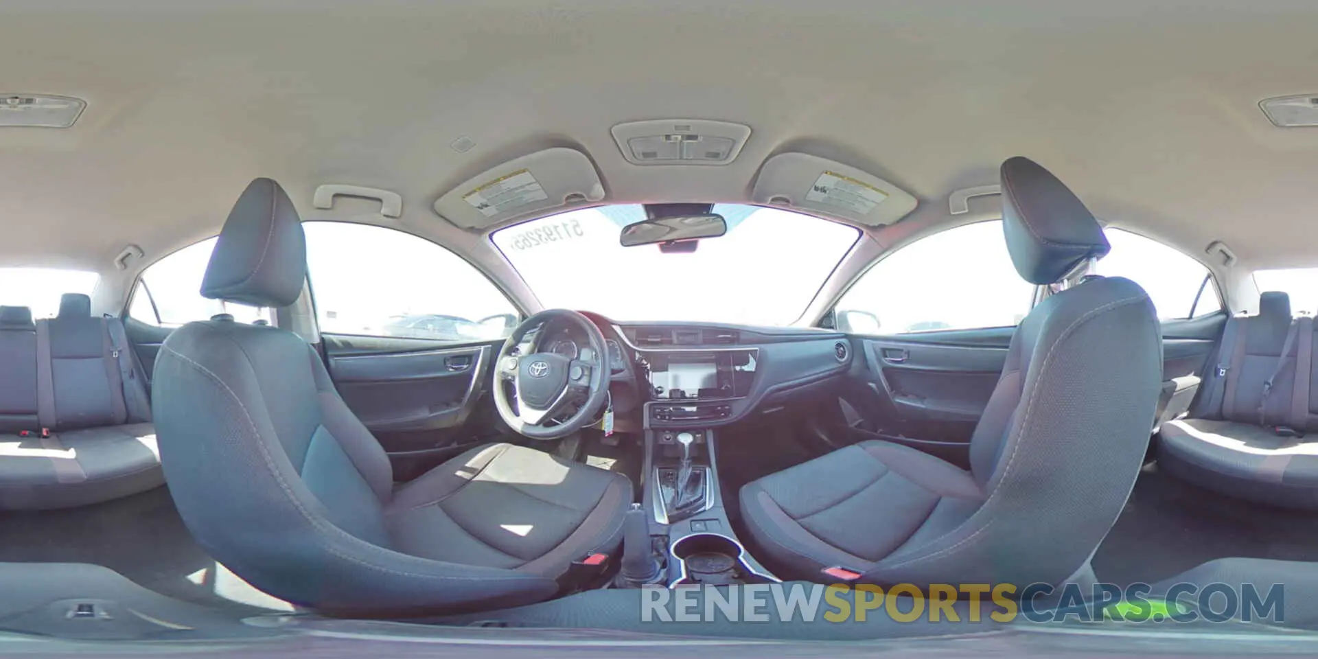 13 fotografías del automóvil dañado 5YFBURHE1KP889806 TOYOTA COROLLA 2019