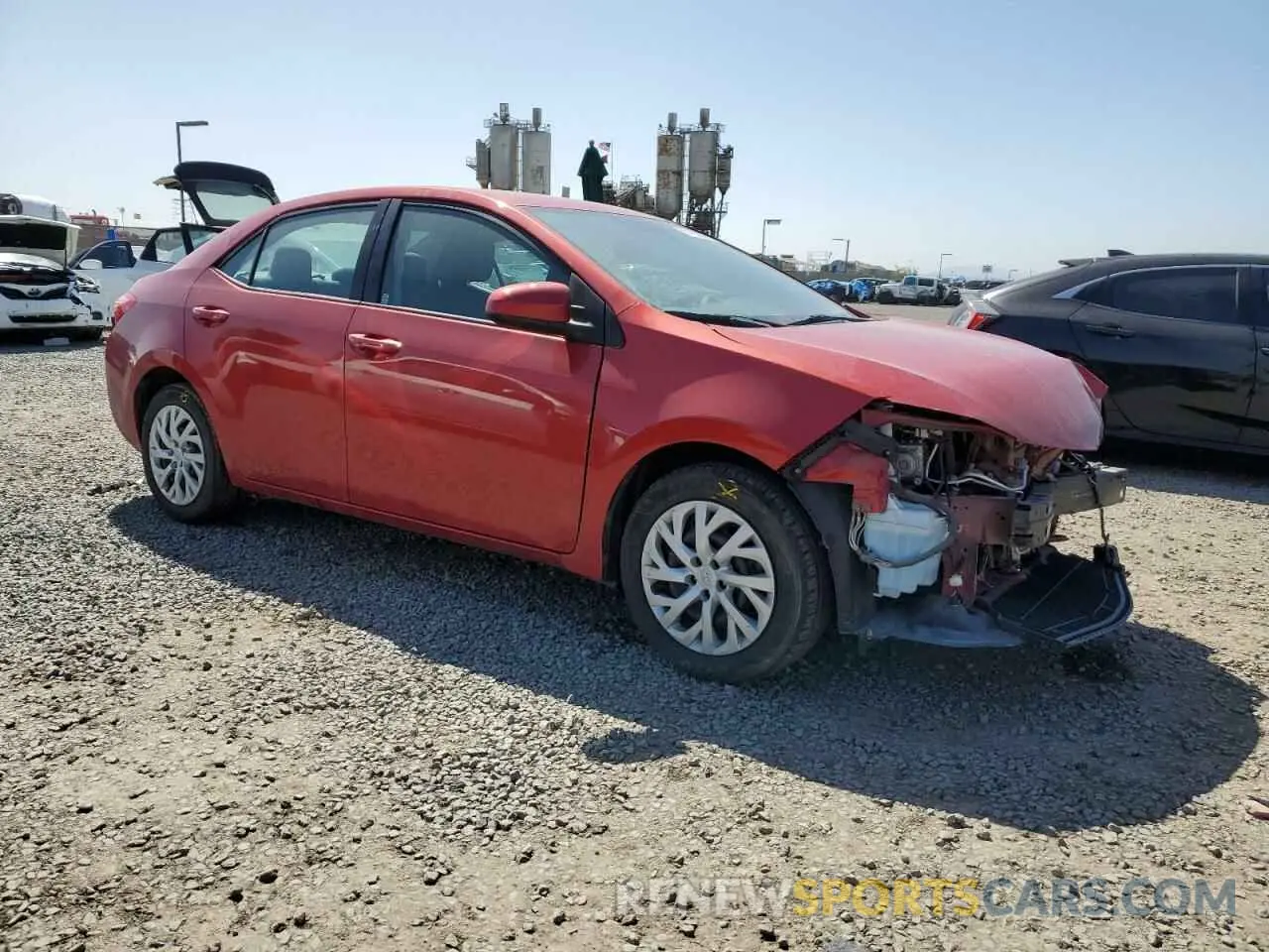 4 fotografías del automóvil dañado 5YFBURHE1KP889806 TOYOTA COROLLA 2019