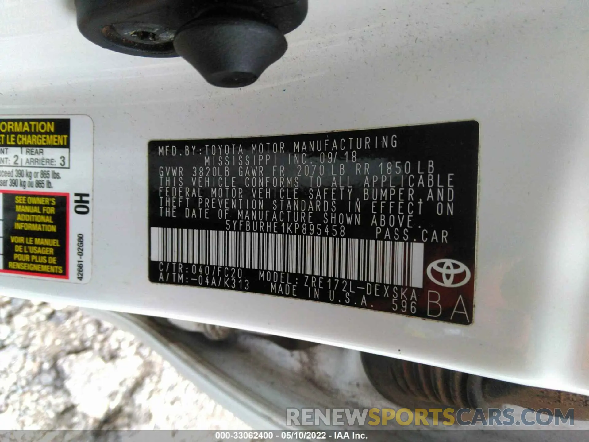 9 fotografías del automóvil dañado 5YFBURHE1KP895458 TOYOTA COROLLA 2019