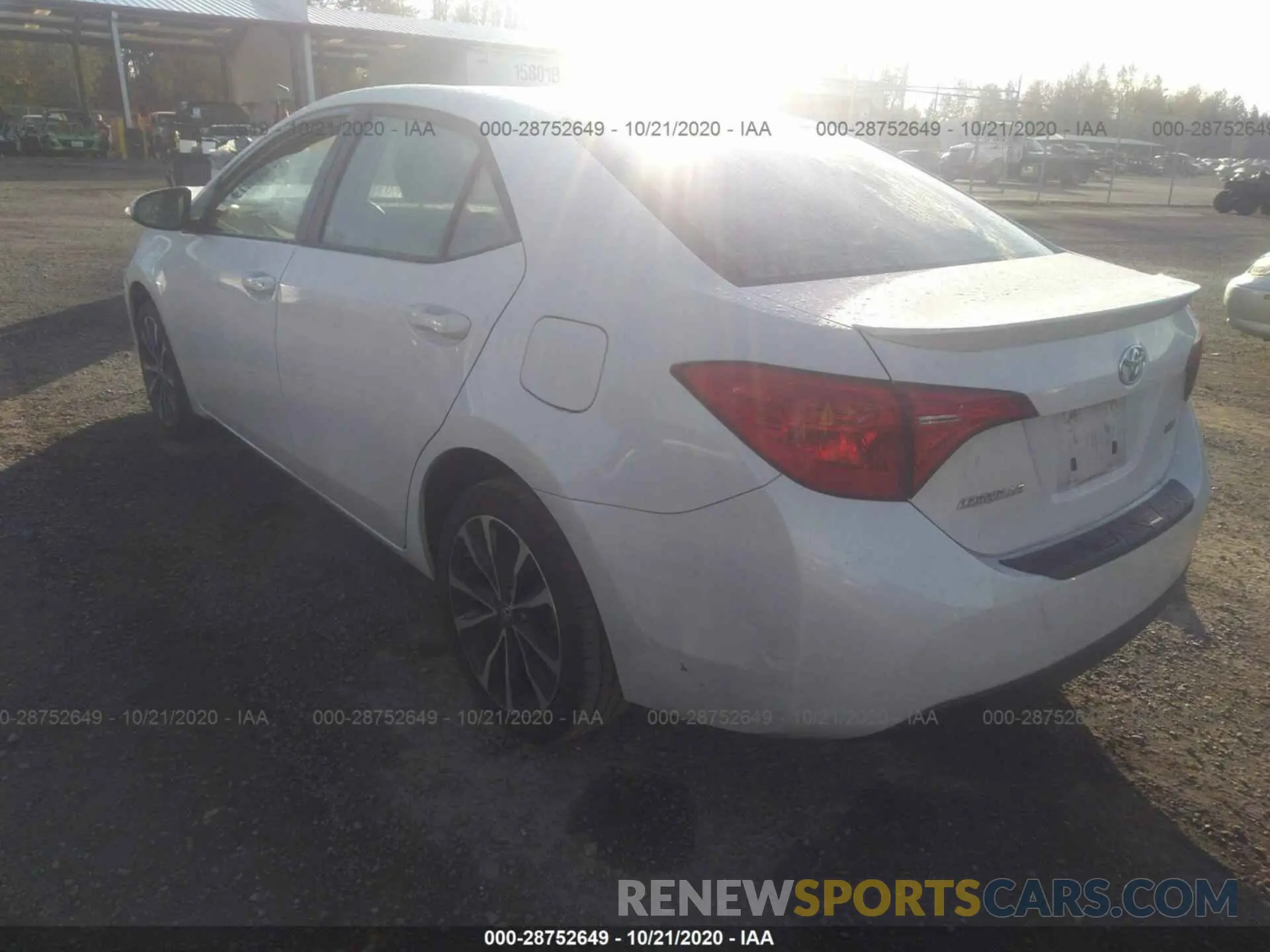 3 fotografías del automóvil dañado 5YFBURHE1KP904658 TOYOTA COROLLA 2019