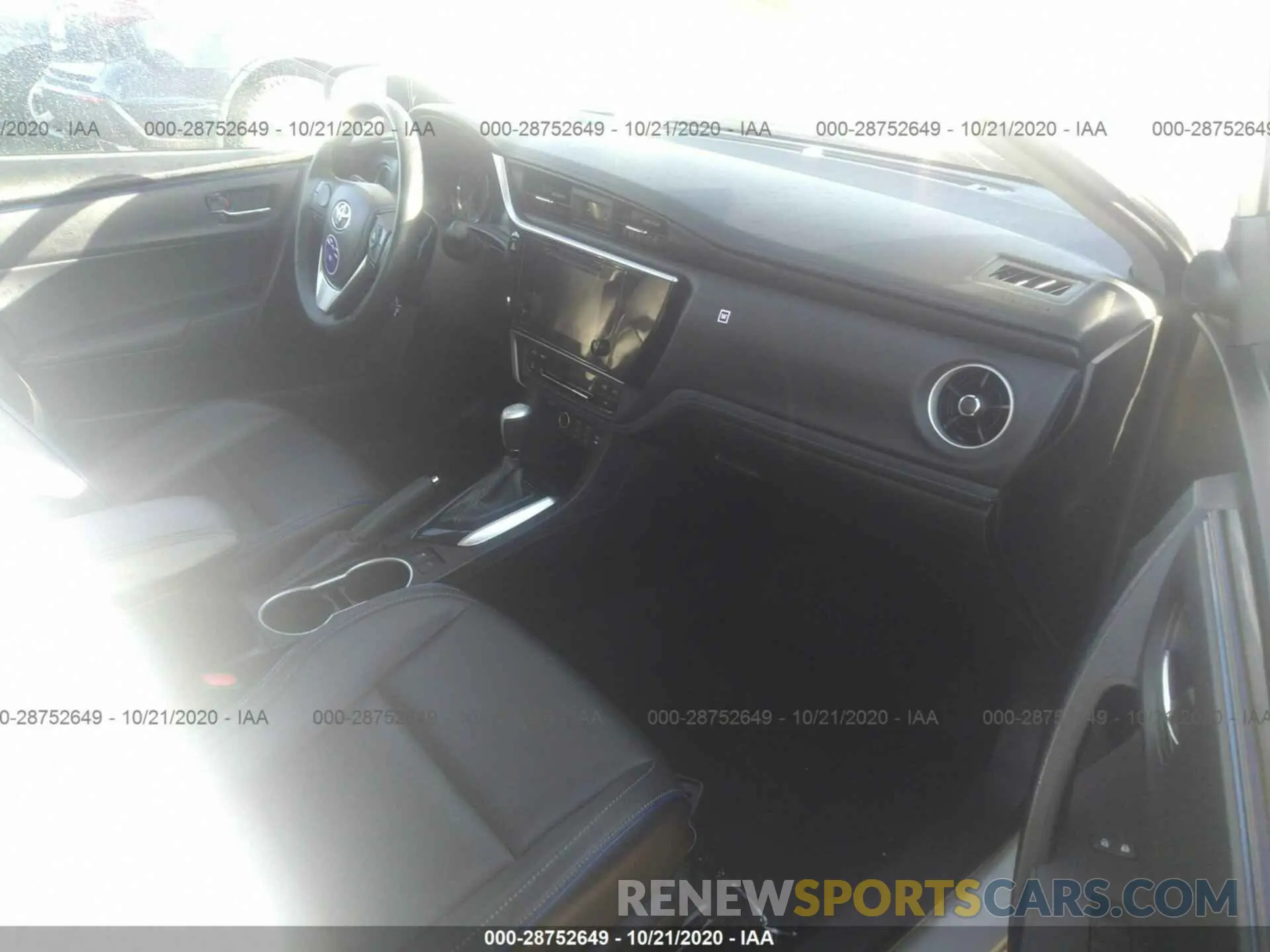 5 fotografías del automóvil dañado 5YFBURHE1KP904658 TOYOTA COROLLA 2019