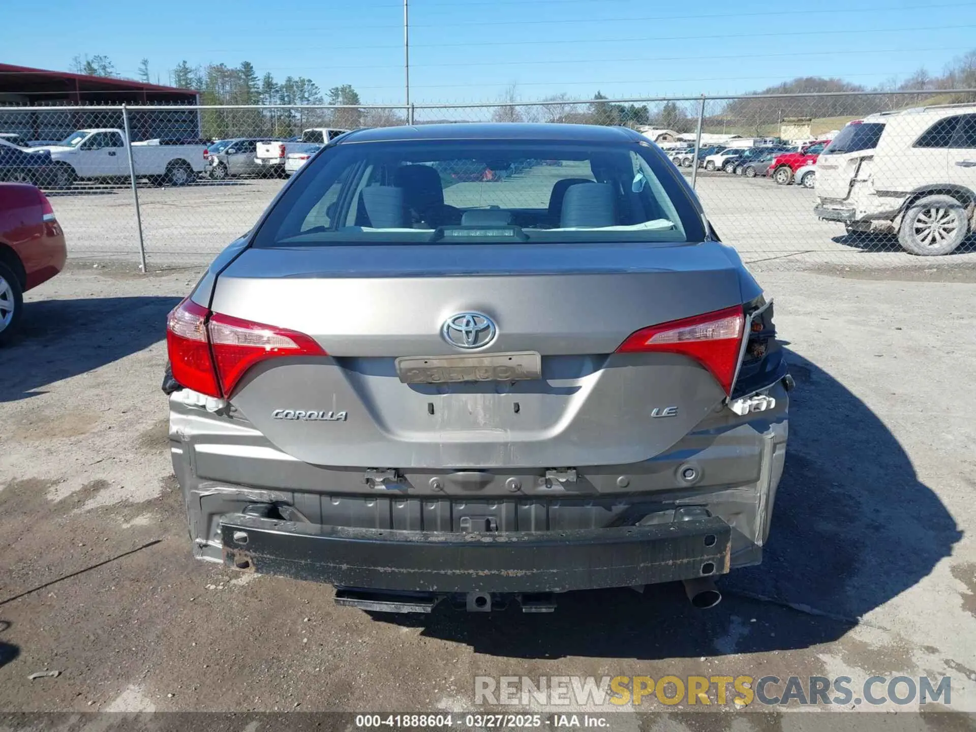 16 fotografías del automóvil dañado 5YFBURHE1KP905180 TOYOTA COROLLA 2019