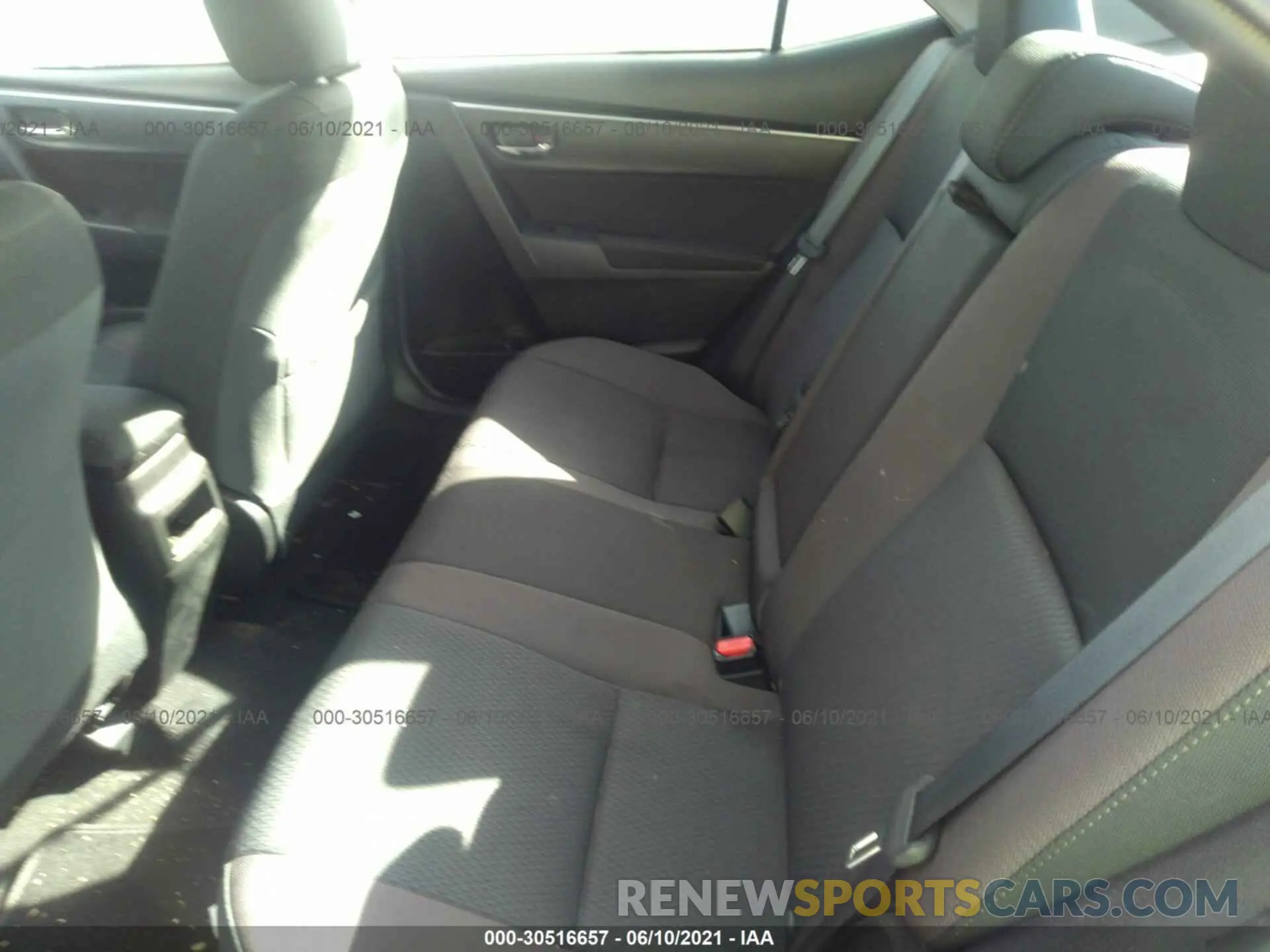 8 fotografías del automóvil dañado 5YFBURHE1KP906412 TOYOTA COROLLA 2019