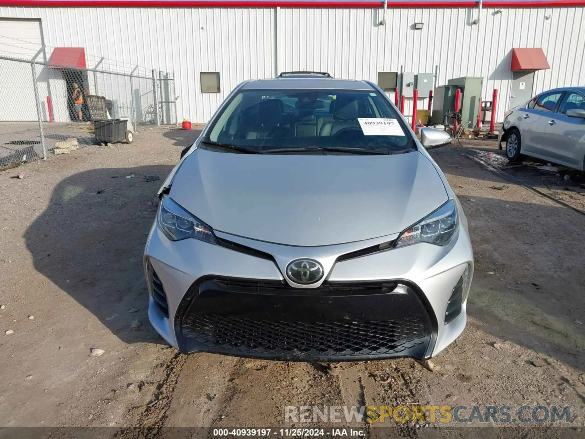 12 fotografías del automóvil dañado 5YFBURHE1KP912968 TOYOTA COROLLA 2019